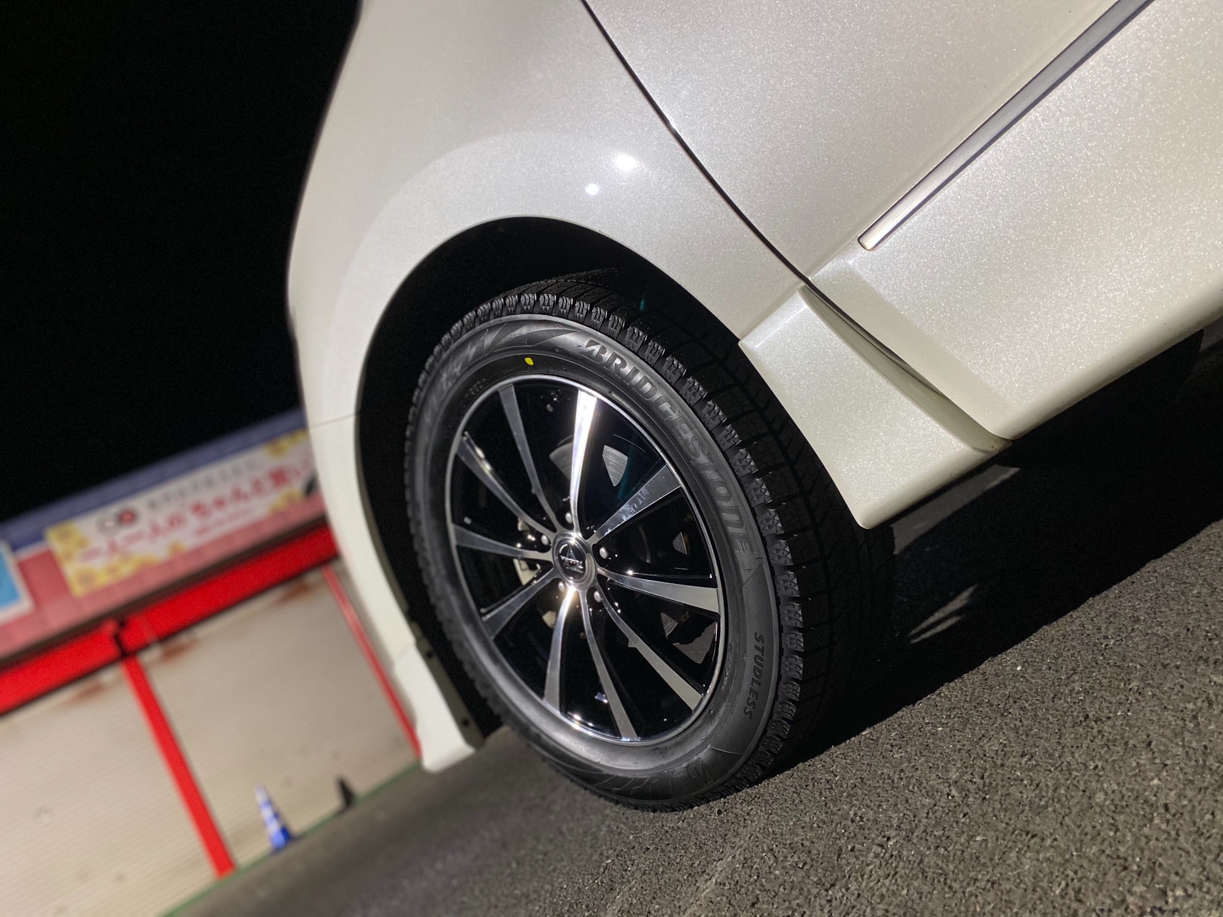 E52エルグランド・ホイールセット！！ | 日産 エルグランド