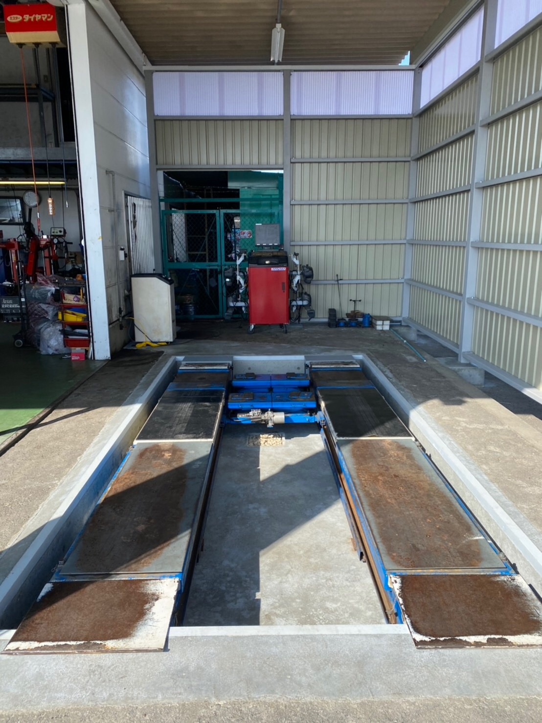 四輪アライメント