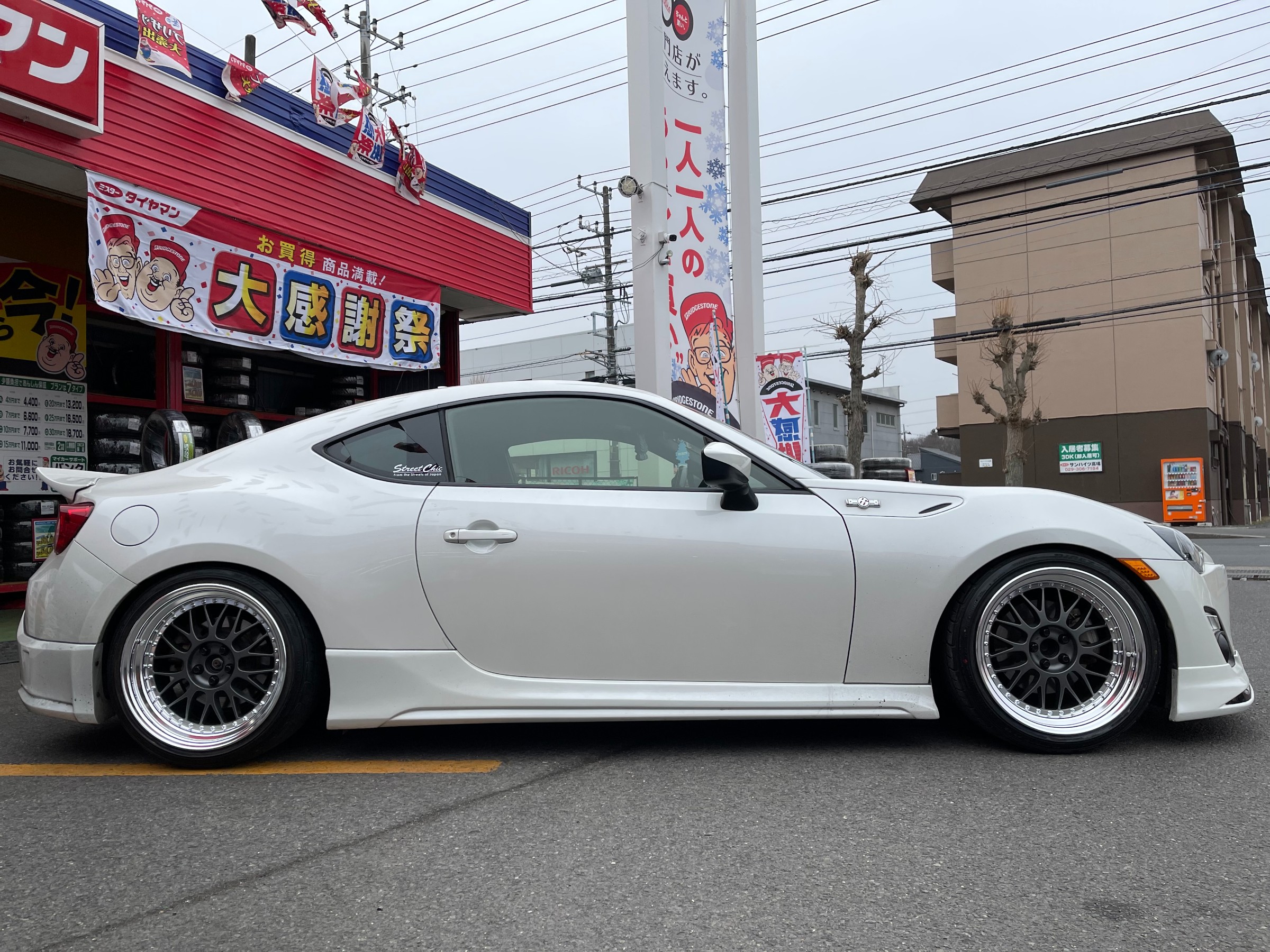 タイヤ・ホイール y.0421 楽天市場】OZ Racing OZレーシング OZ-6S CATTIVA マグネシウム