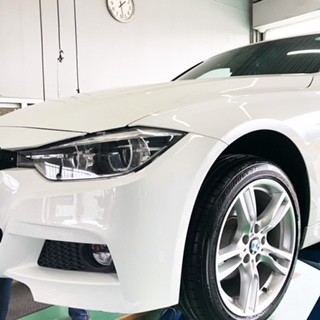 続くbmwのランフラットタイヤ交換 Bmw 3シリーズ タイヤ タイヤ ホイール関連 乗用車用タイヤ交換 スタッフ日記 ミスタータイヤマン 松山平井 愛媛県のタイヤ カー用品ショップ ブリヂストンのタイヤ専門店