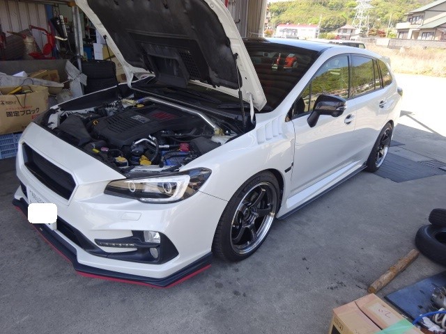 レボーグにvabキャリパー Ncecロードスターにre71rs Nd5cロードスターのオイル交換 アルファード ラパンのタイヤ交換 スバル レヴォーグ メンテナンス商品 カー用品取付 ブレーキ関係取付 スタッフ日記 ミスタータイヤマン M Tech ブリヂストンのタイヤ専門