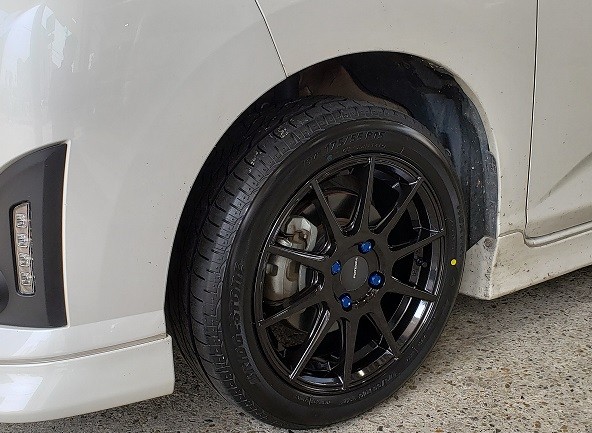 ☆ルーミー、POTENZA SW010装着☆ | トヨタ ホイール タイヤ・ホイール