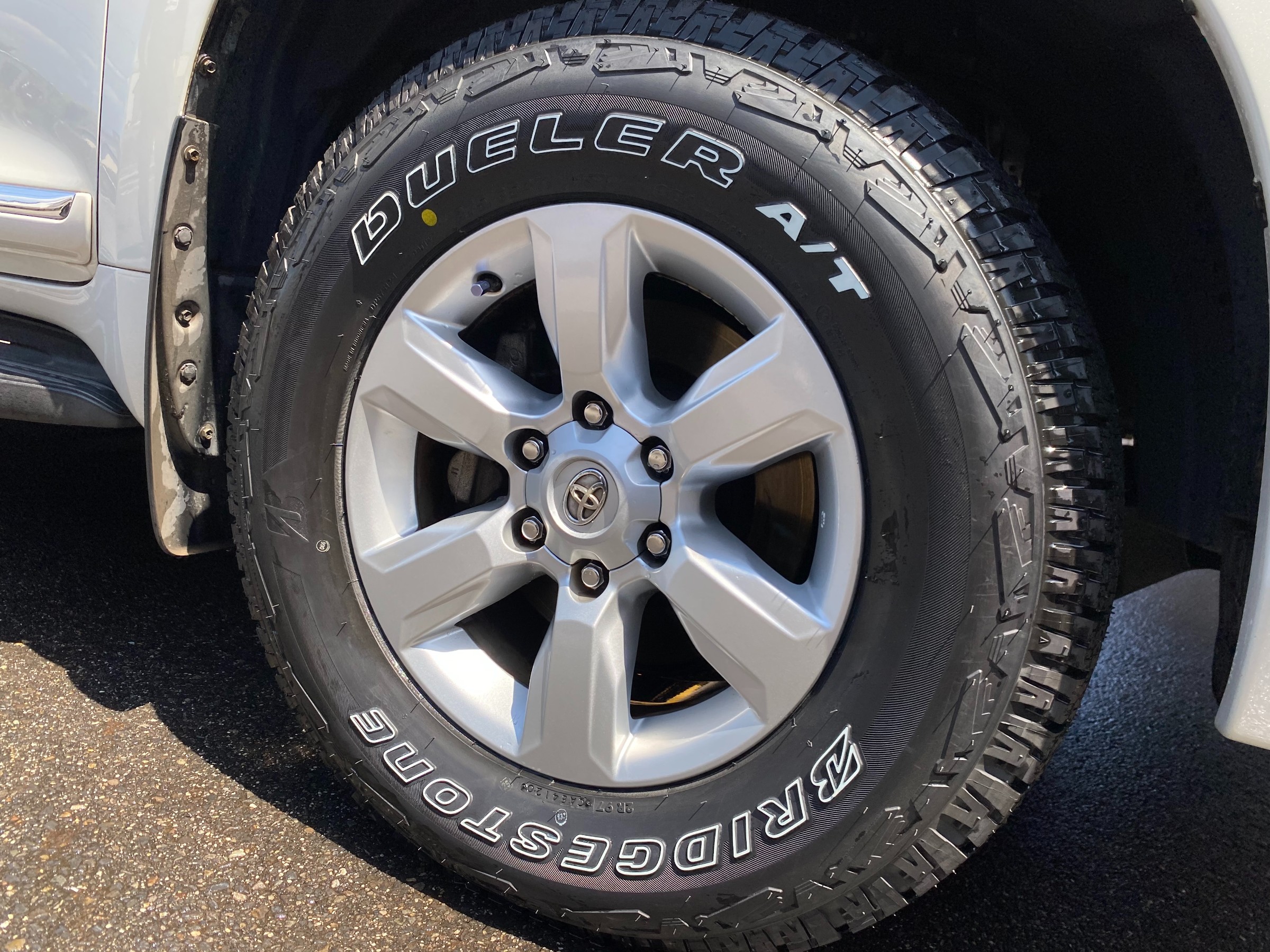 デューラーA/T001 | トヨタ ランドクルーザー タイヤ タイヤ・ホイール