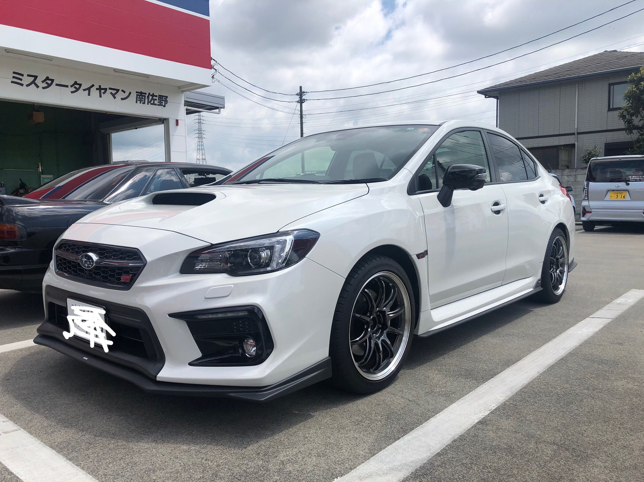 ｽﾊﾞﾙwrx ｓ4 足廻りカスタム お知らせ ミスタータイヤマン 南佐野 栃木県のタイヤ カー用品ショップ ブリヂストンのタイヤ専門店