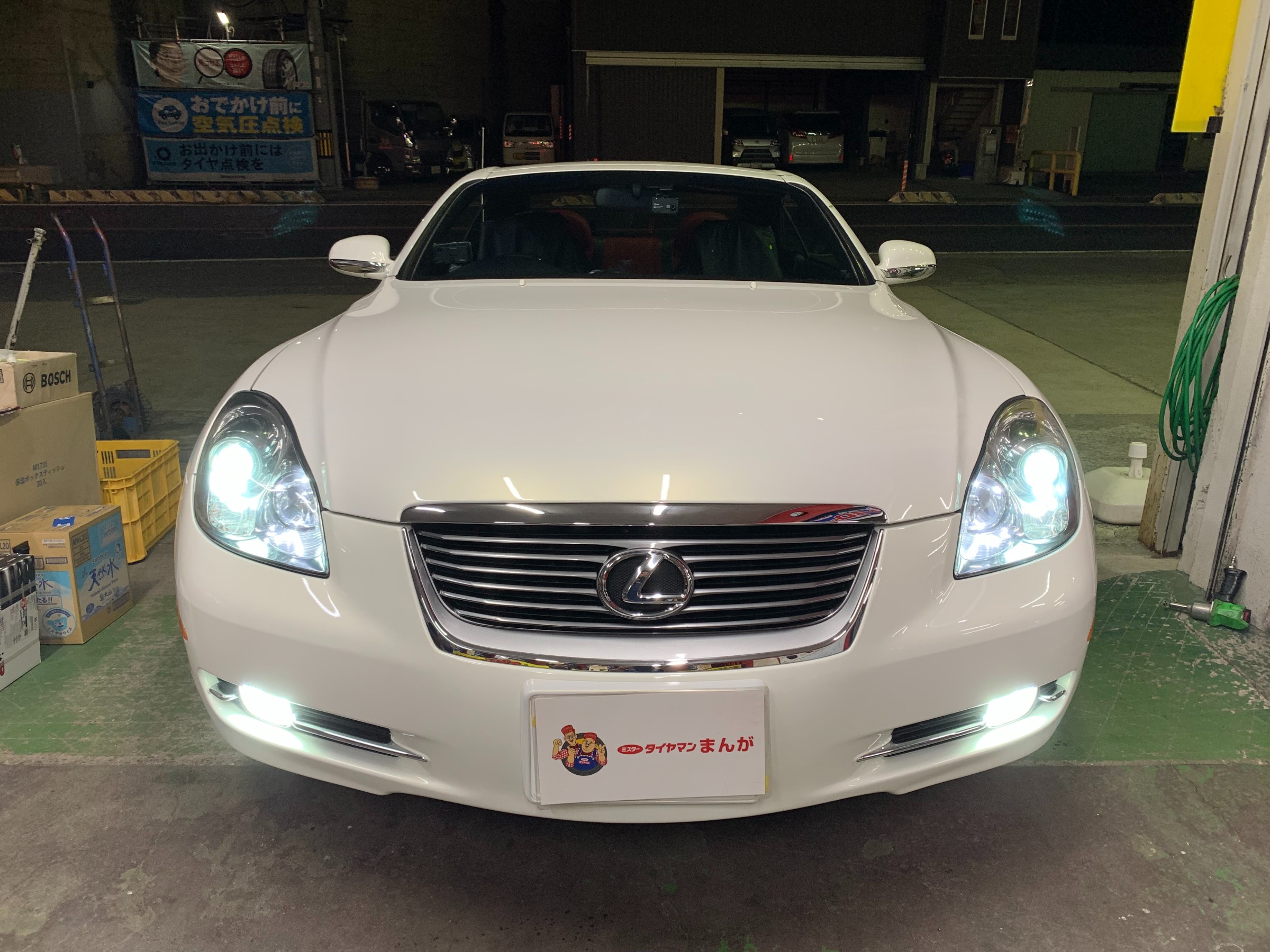 レクサスSC430にナビ、バックカメラ、ドラレコ、レーダー、HID