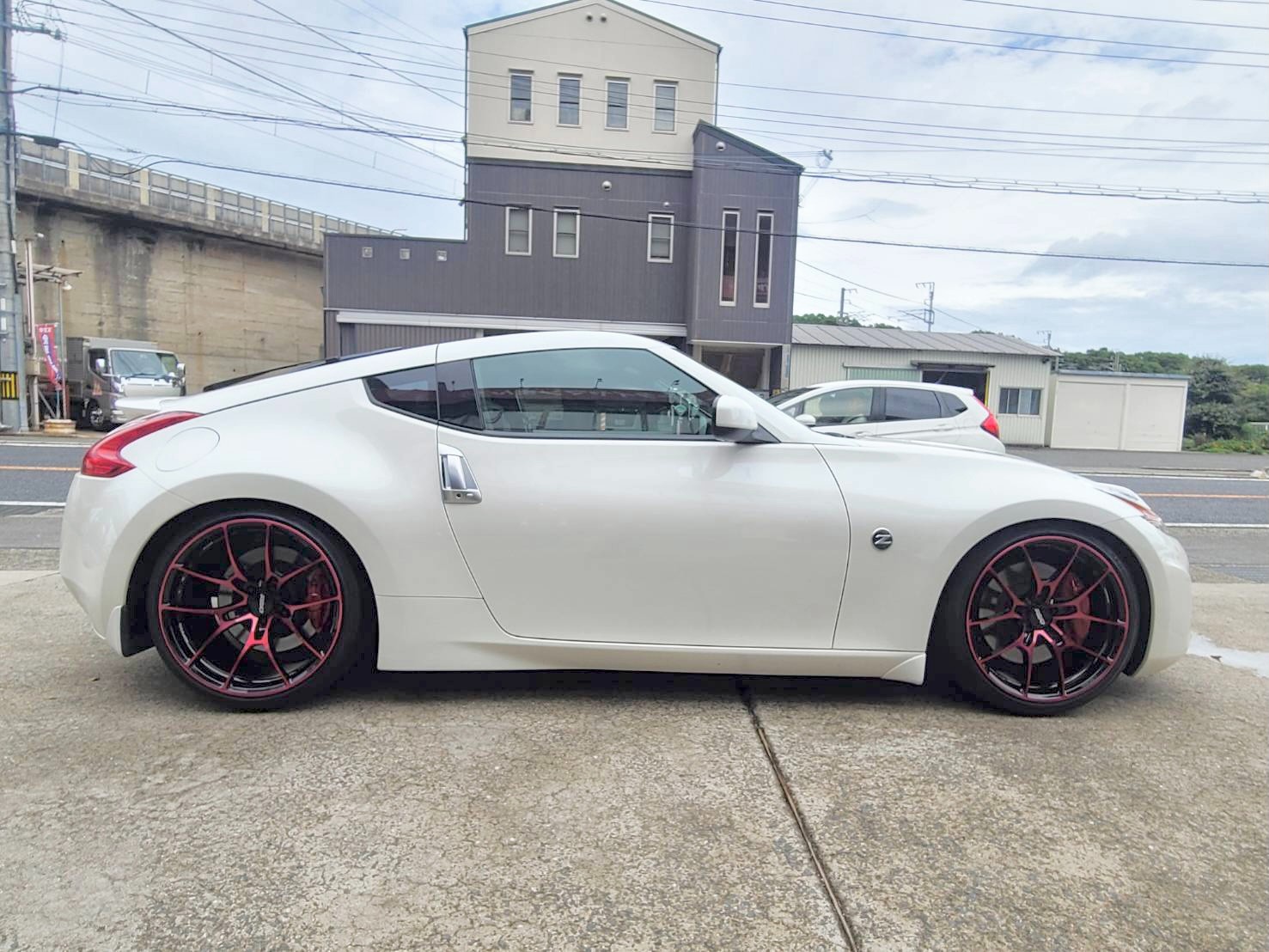 N様 フェアレディZ | その他 | 商品情報 | ミスタータイヤマン