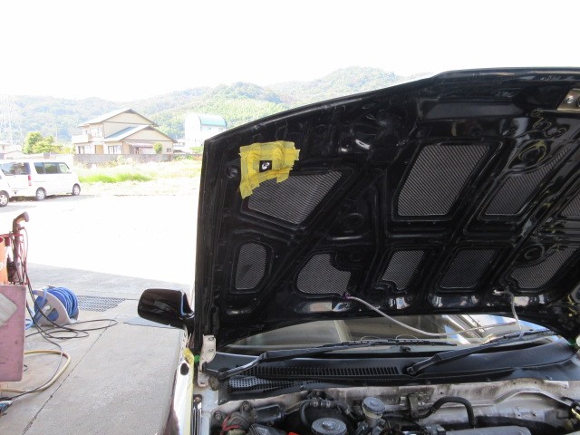 EF9シビック改にカーボンボンネット・コンテ/N-BOXのタイヤ交換 EF9シビック改にカーボンボンネット・コンテ/N-BOXのタイヤ交換