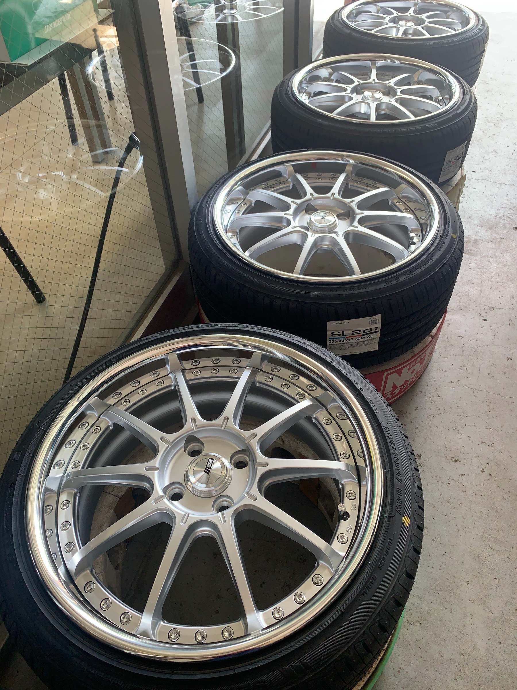 ssr sp3 20インチ SSR SP3 20インチ ホイールセット