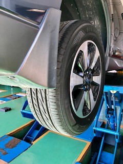 スバル車は1本交換は注意が必要 | スバル フォレスター タイヤ タイヤ