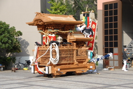 価格応談可　だんじり自車　1/4模型　欅製　大迫力！ 長さ約22cmのマイだんじりが作れます！ つね矢 泉州だんじりDX（岸和田