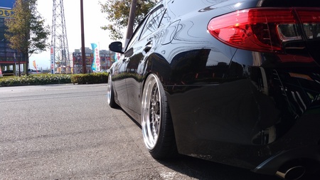 130マークｘにマイスターm1 19インチの取付 スタッフ日記 ミスタータイヤマン パドック北九州店 福岡県のタイヤ カー用品ショップ ブリヂストンのタイヤ専門店