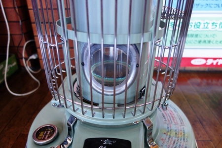 店長のお気に入り♡ ”アラジンストーブ” | 店長の日記 | ミスター