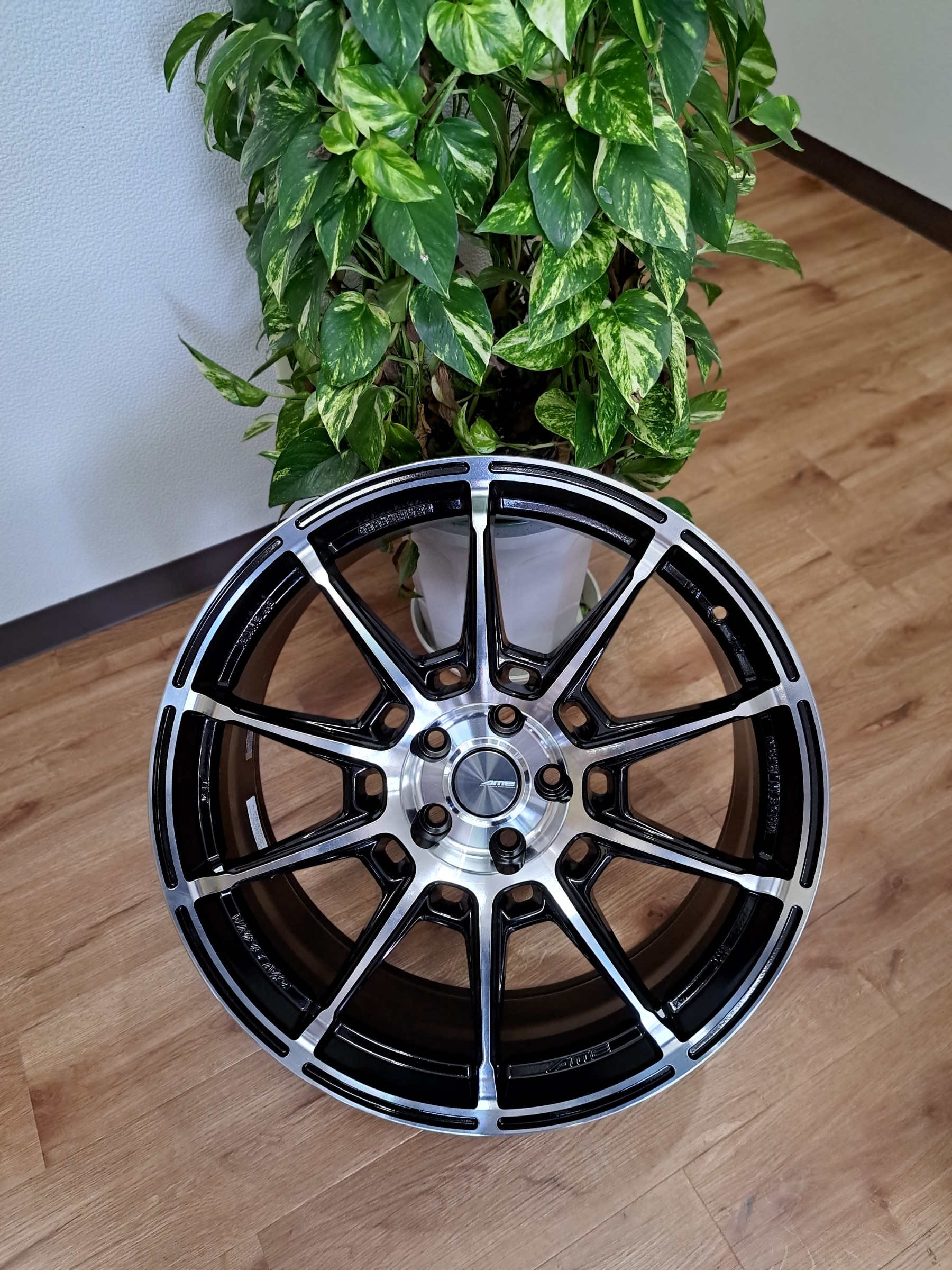 新作ホイールのご紹介！ | スタッフ日記 | ミスタータイヤマン 大町店