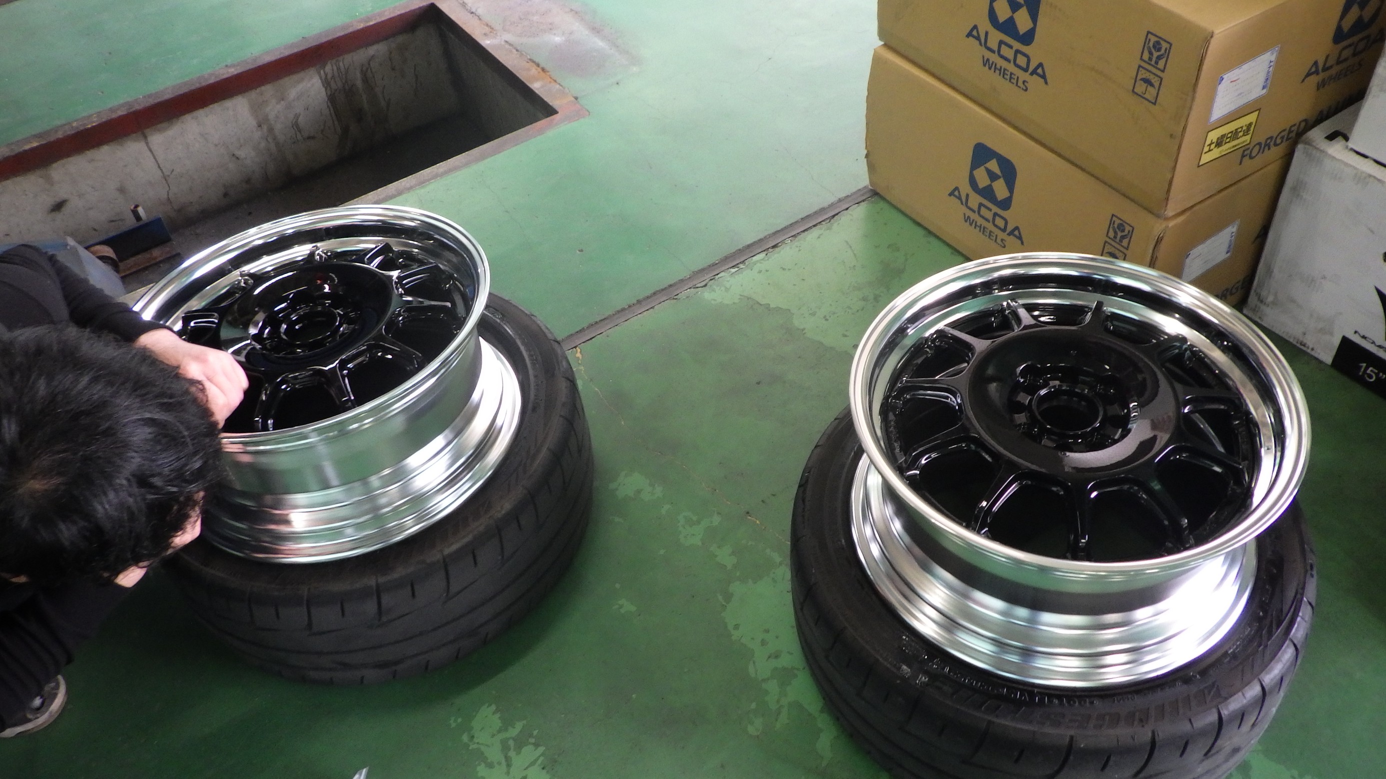 nabezo23様 マーチ ホイール② マーチ | レーシングサービスワタナベ