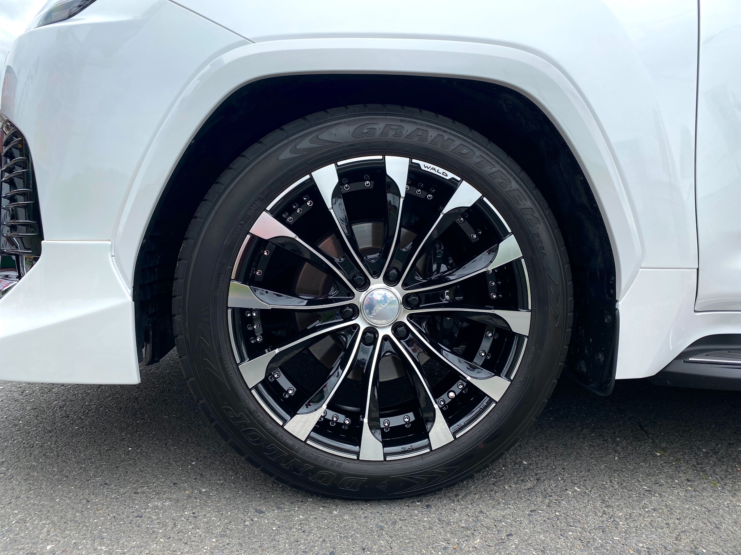 ホイール | 商品情報 | ミスタータイヤマン しばやま | 茨城県のタイヤ