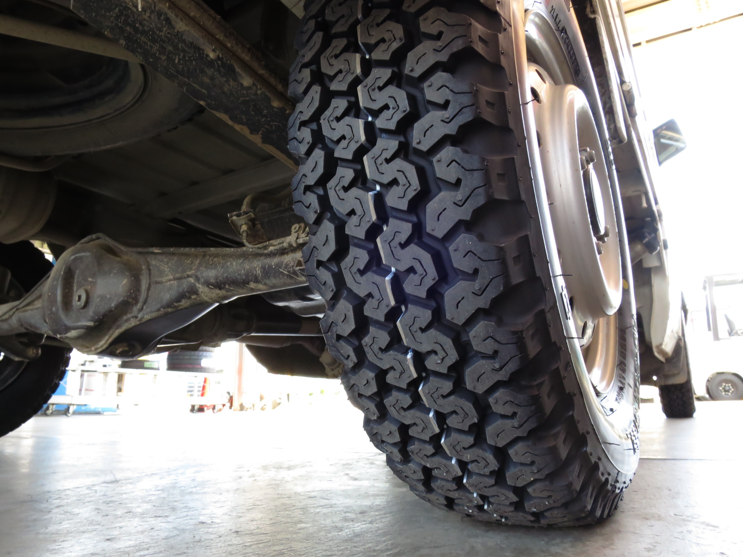 ブリジストン　納車前外し　新品 ブリジストン DUELER H/L852 175/80R16 新車外し 2024年製造 4本