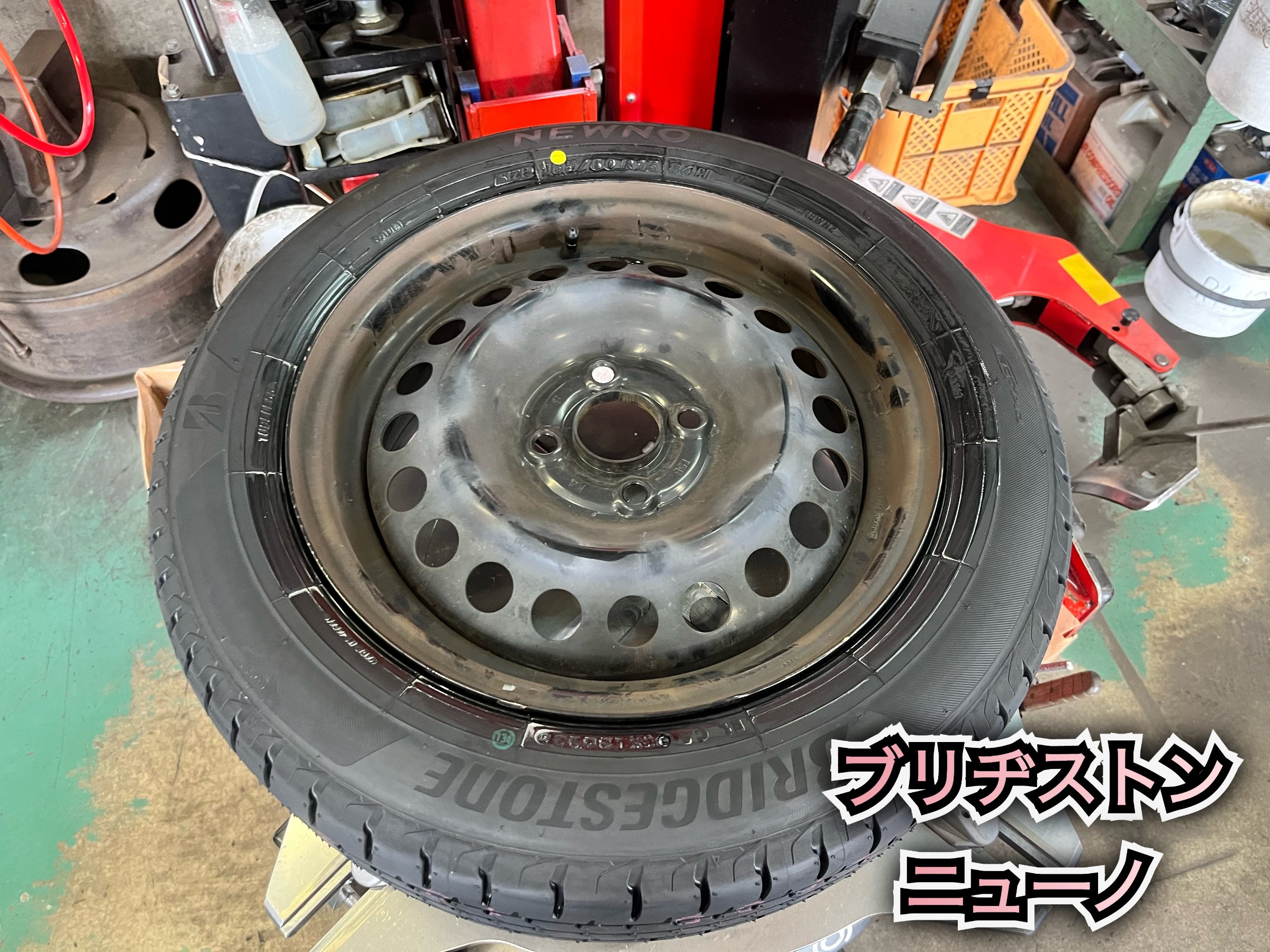 ホンダ純正ホイールタイヤセット　185/60R15　フイット前輪装着品② ホンダ純正ホイールタイヤ2本セット 185/60R15 フイット前輪装着