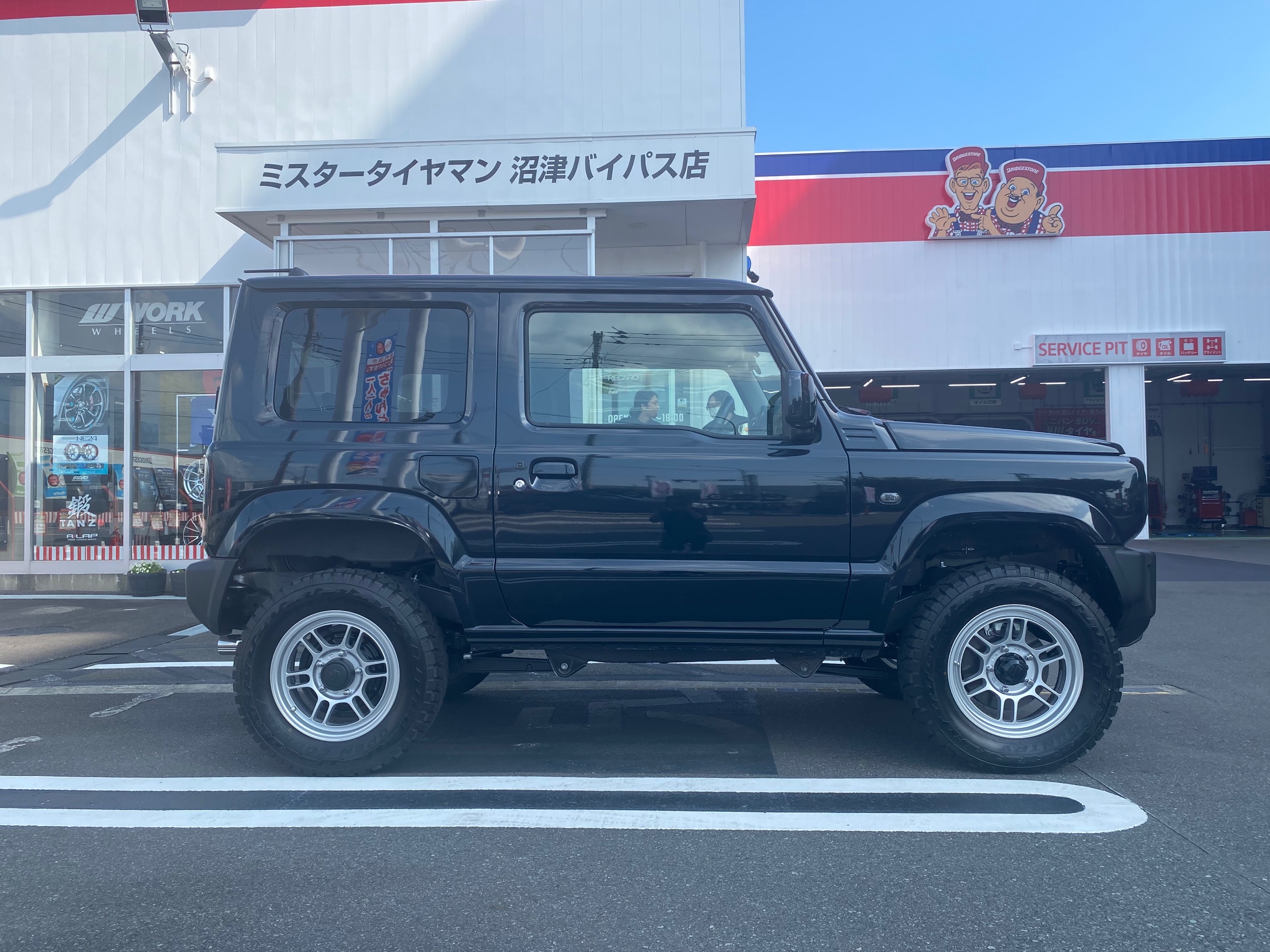スズキ純正 ジムニー JB64 純正 アルミホイール + BRIDGESTONE