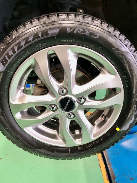 ホンダN-BОXにブリザックVRX3＆バルミナのセットを装着 | ホンダ N-BОX