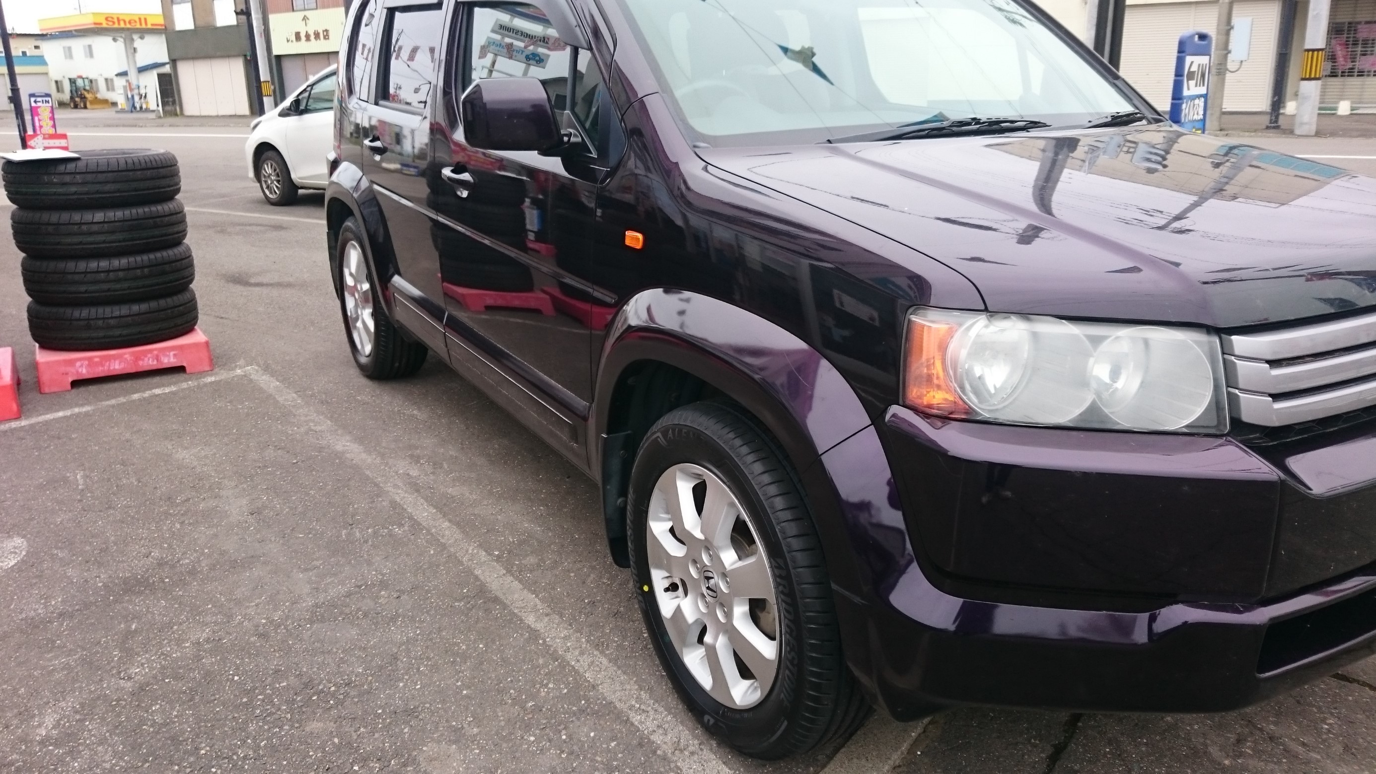 ホンダ クロスロードにプレミアムsuv専用タイヤ Alenza001 ホンダ クロスロード タイヤ タイヤ ホイール関連 乗用車用タイヤ交換 彰の営業日誌 ミスタータイヤマン 広尾 北海道のタイヤ カー用品ショップ ブリヂストンのタイヤ専門店