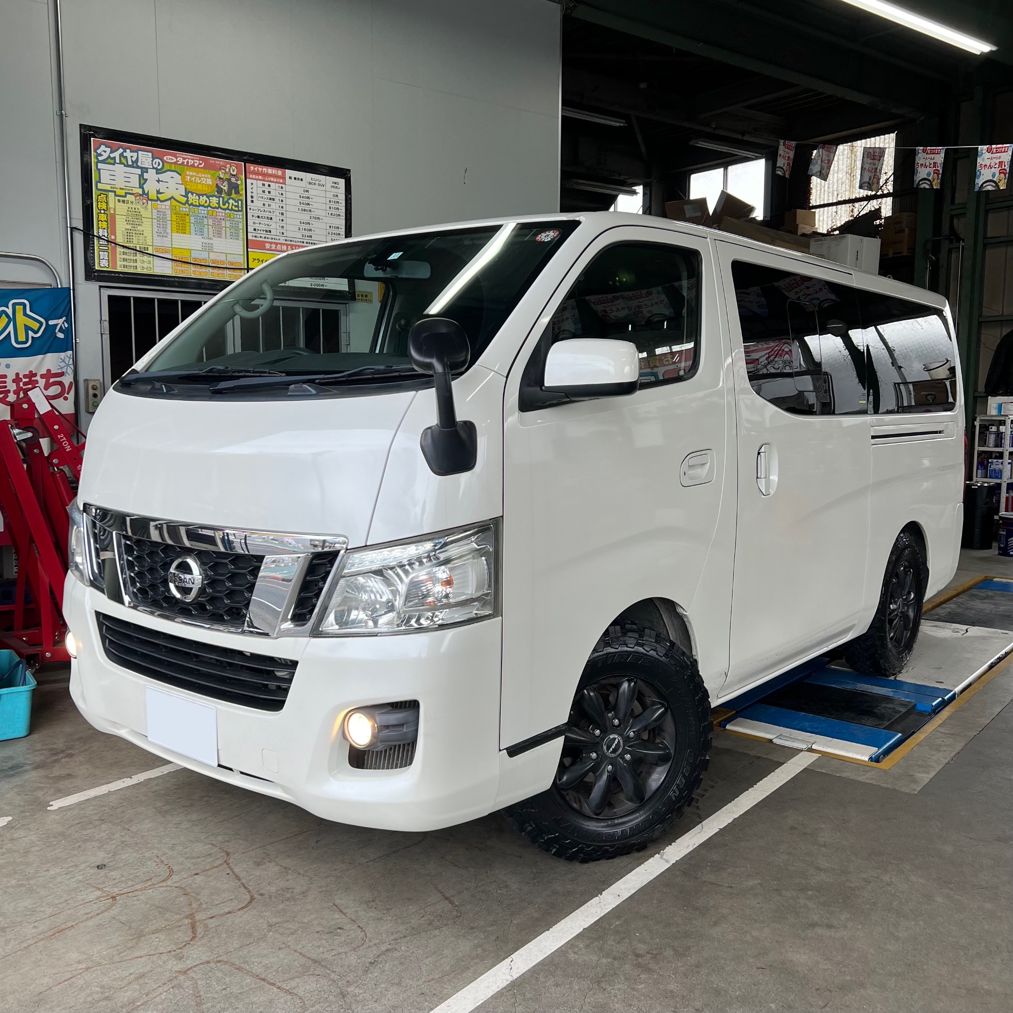 TOYO TIRES OPEN COUNTRY A/TⅢ #ハイエース #キャラバン #TOYOTIRES #トーヨータイヤ #タイヤ # オープンカントリー #オプカン #ホイール #FrontlineSFWⅢOGUshowver. #H30 #RT #ATⅢ #オグショー  #OGUshow