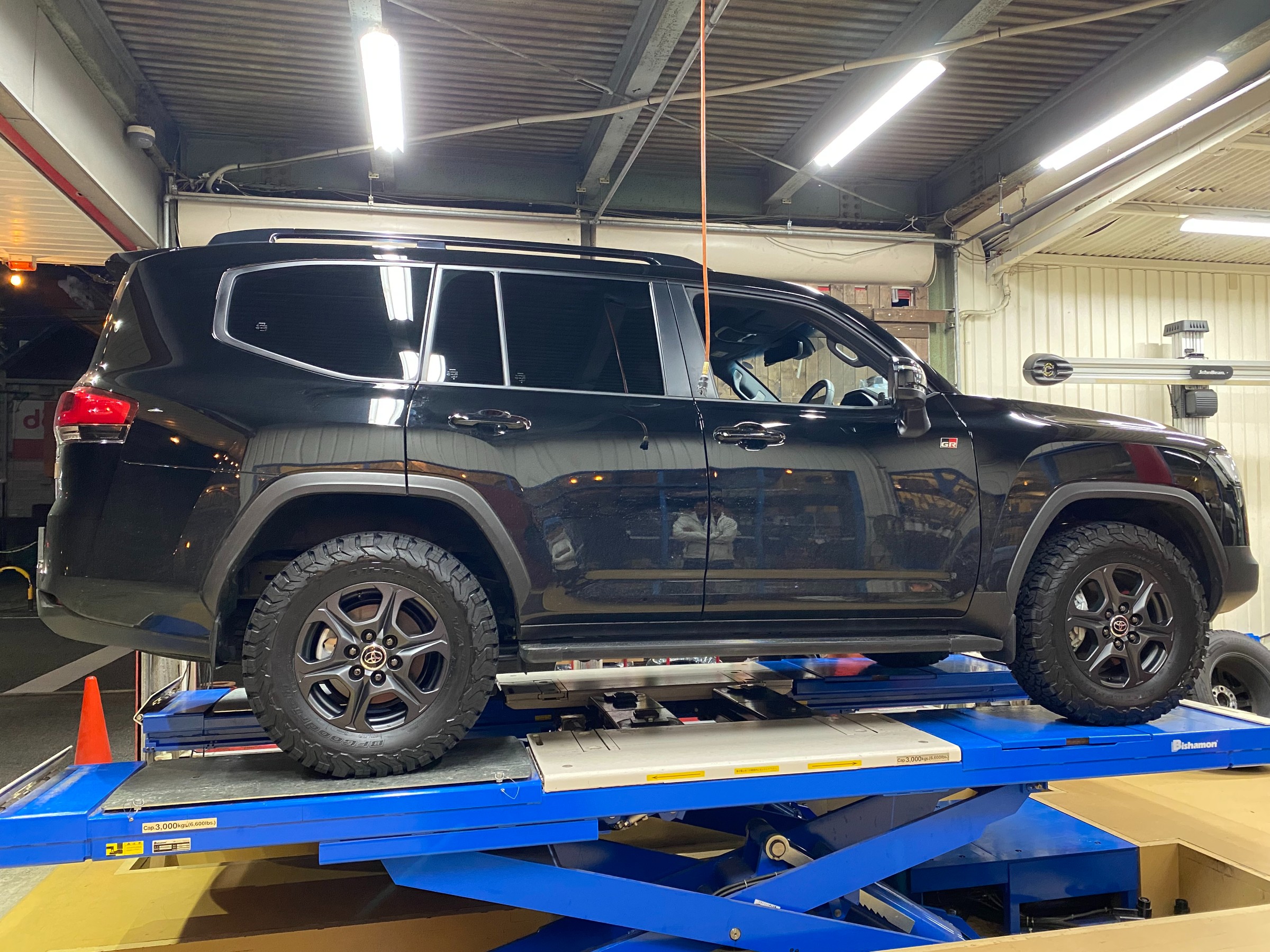 ランドクルーザーZX 300 ホイール・タイヤ4本セット ランクル300