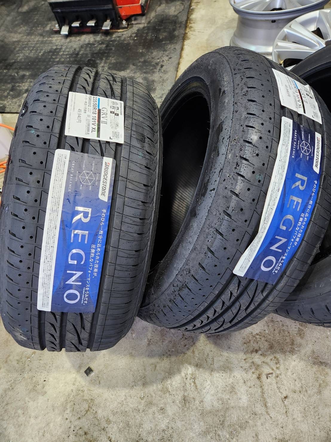 グレートタイヤマン専用 激安 ◇4本セット 215/50R18 92W 2025年製造 GRENLANDER L-ZEAL56