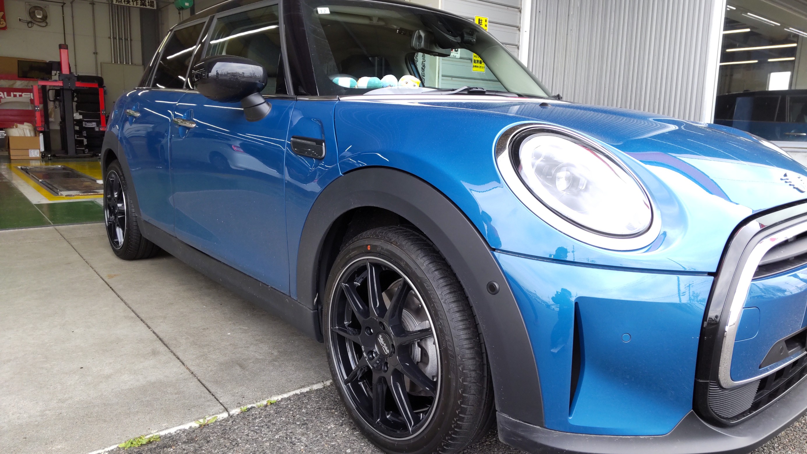 ミニ クーパーD✖️エコピア✖️OZ ヴェローチェGT | BMW MINI