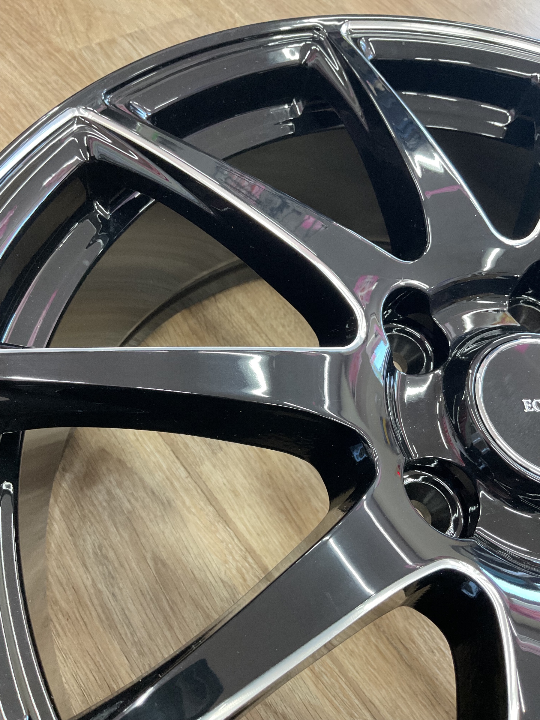 エコフォルムCRS23 アルミホイールのご紹介。 | ホイール | 商品情報