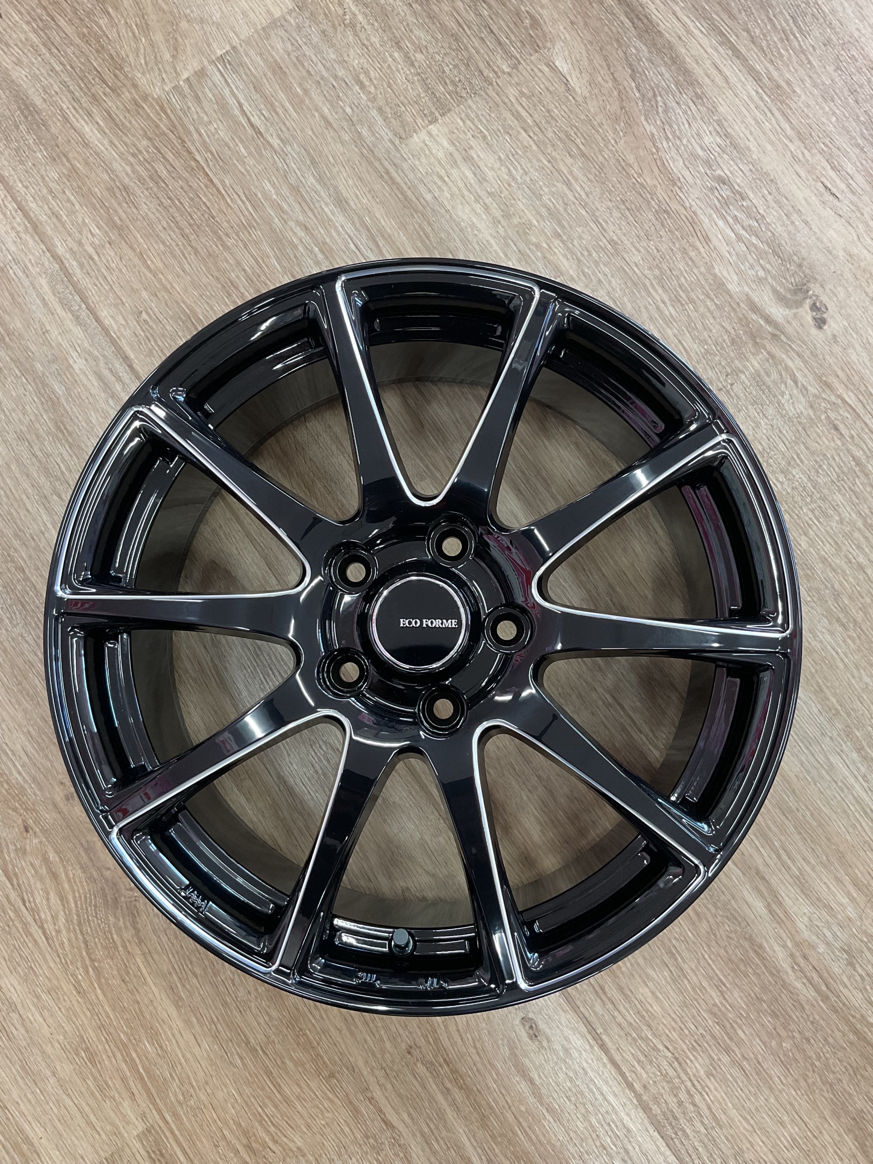 エコフォルムCRS23 アルミホイールのご紹介。 | ホイール | 商品情報