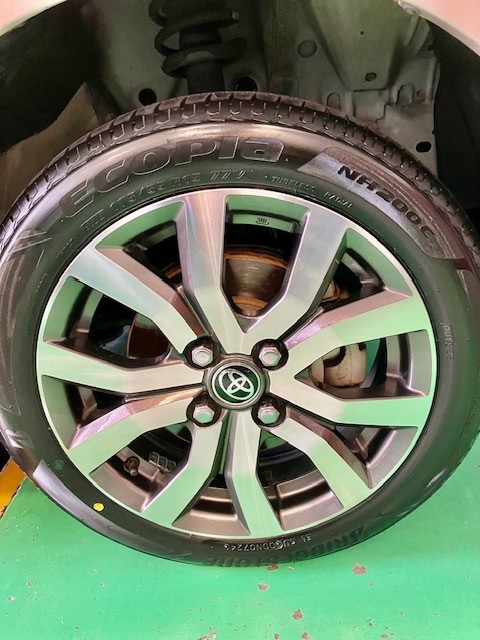 トヨタ・ルーミーにエコピアNH200Cを装着 | トヨタ ルーミー タイヤ