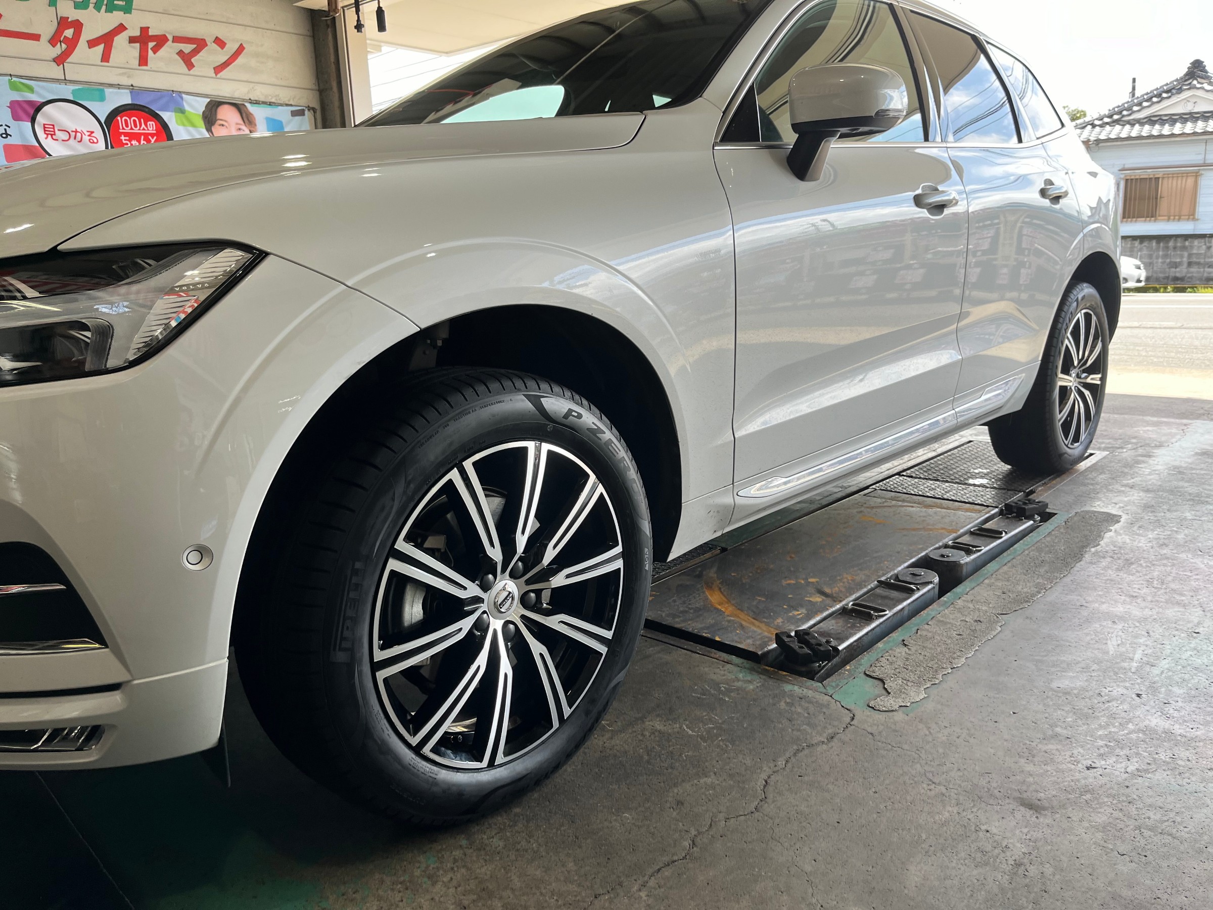 ☆ボルボ XC60 タイヤ交換☆ | ボルボ XC60 タイヤ タイヤ