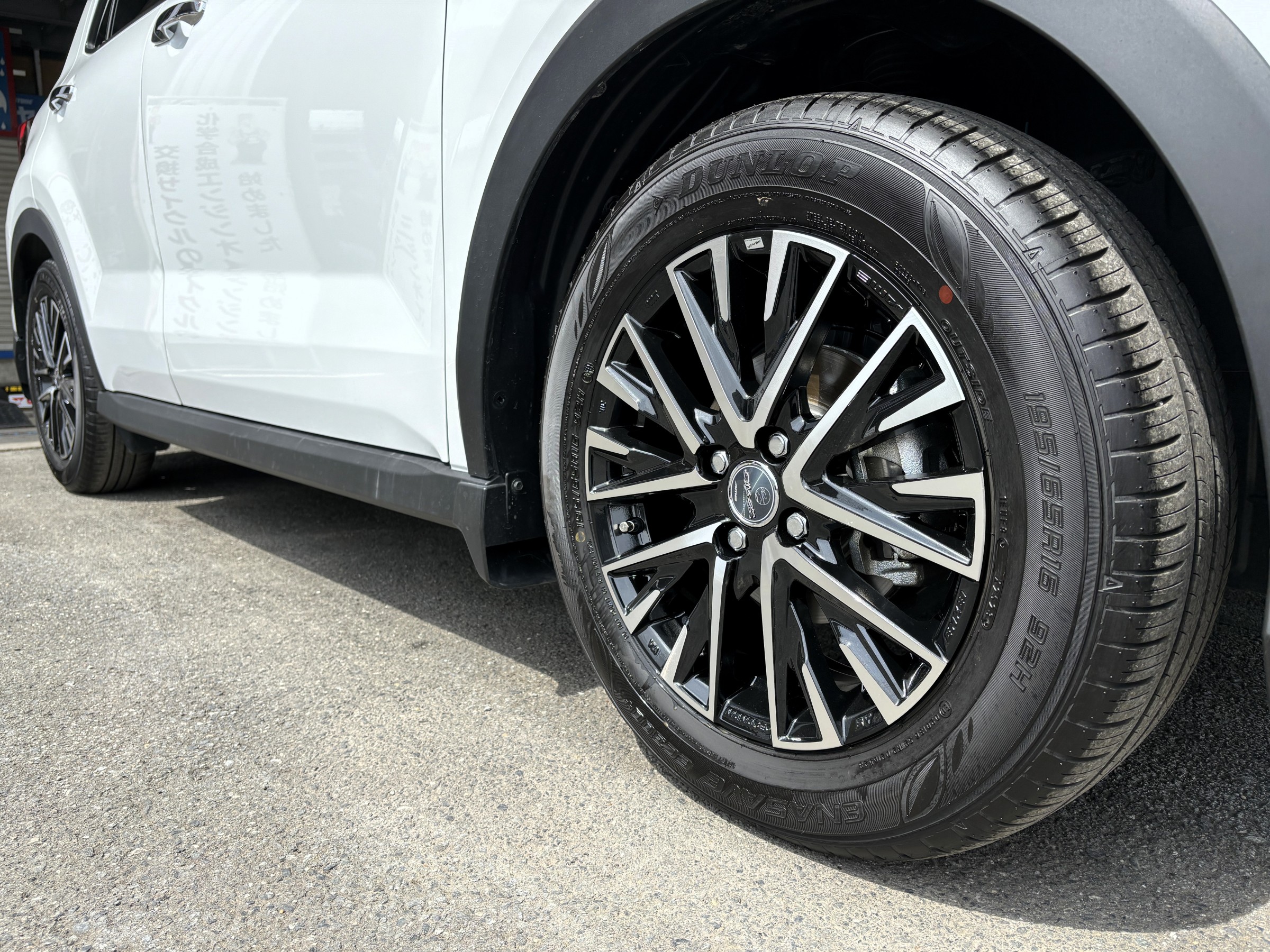 トヨタ ライズにKYOHO SMACK LEGINA を装着 | トヨタ ライズ ホイール