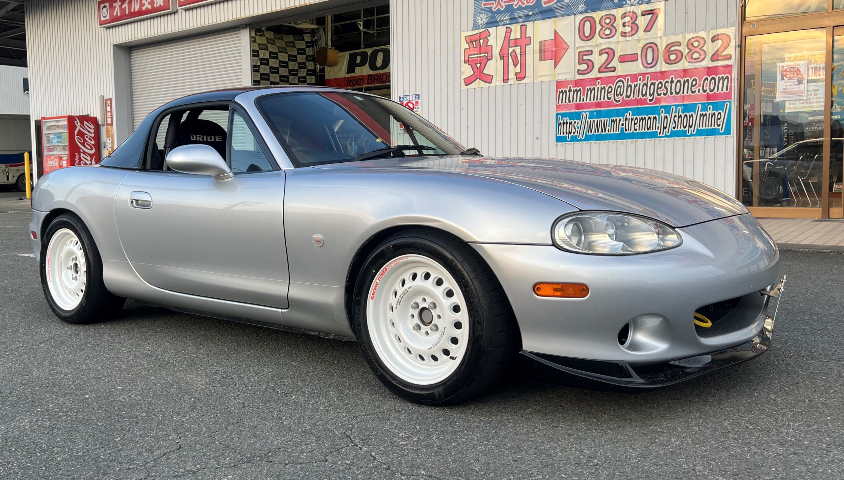 SOFVIPS ロックマンナパーム&ブルースホイール スーパーラップ取付！！ | スタッフのつぶやき | ミスター