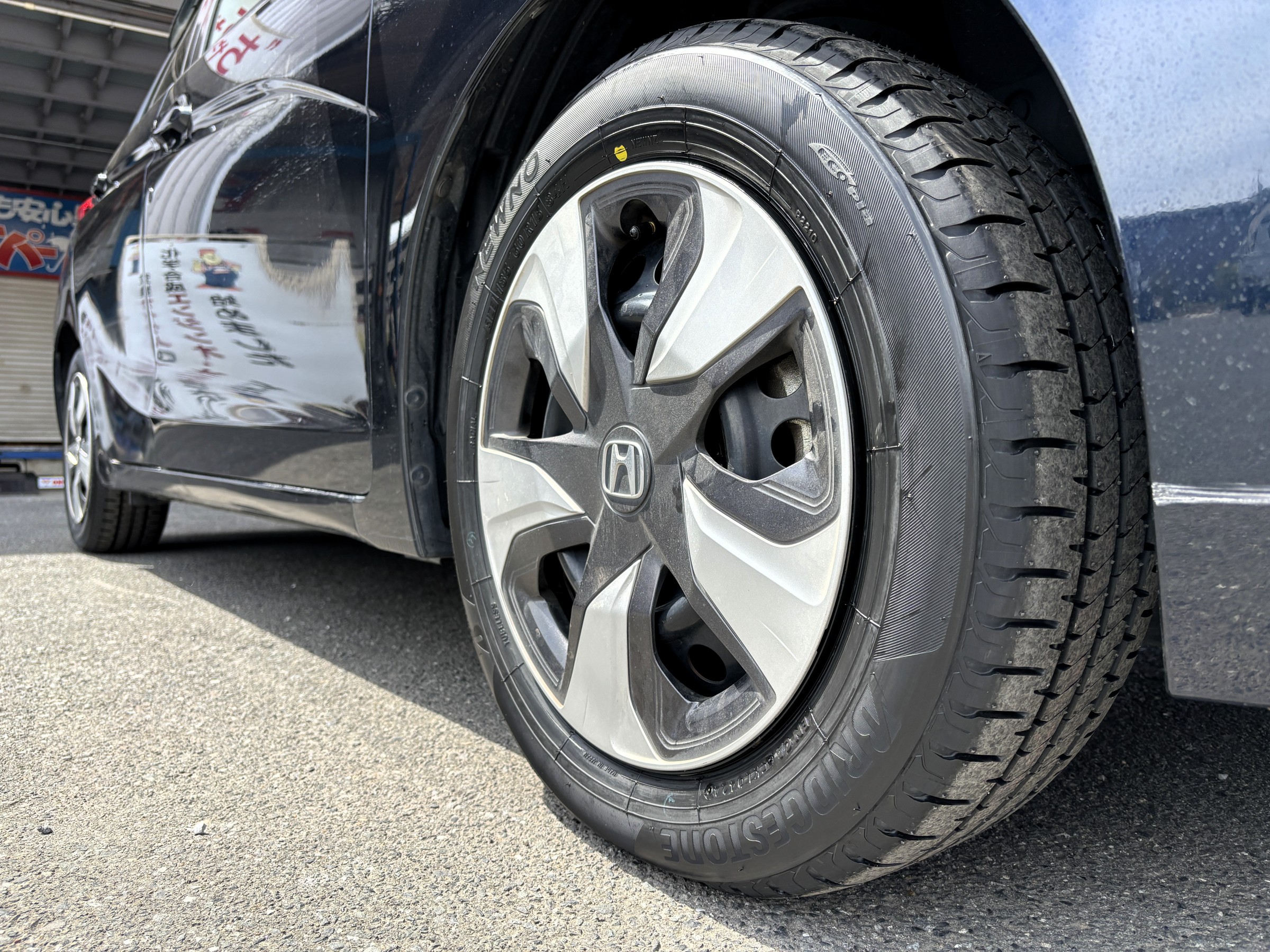 ホンダ フィットにBRIDGESTONE NEWNOを装着 | ホンダ フィット タイヤ