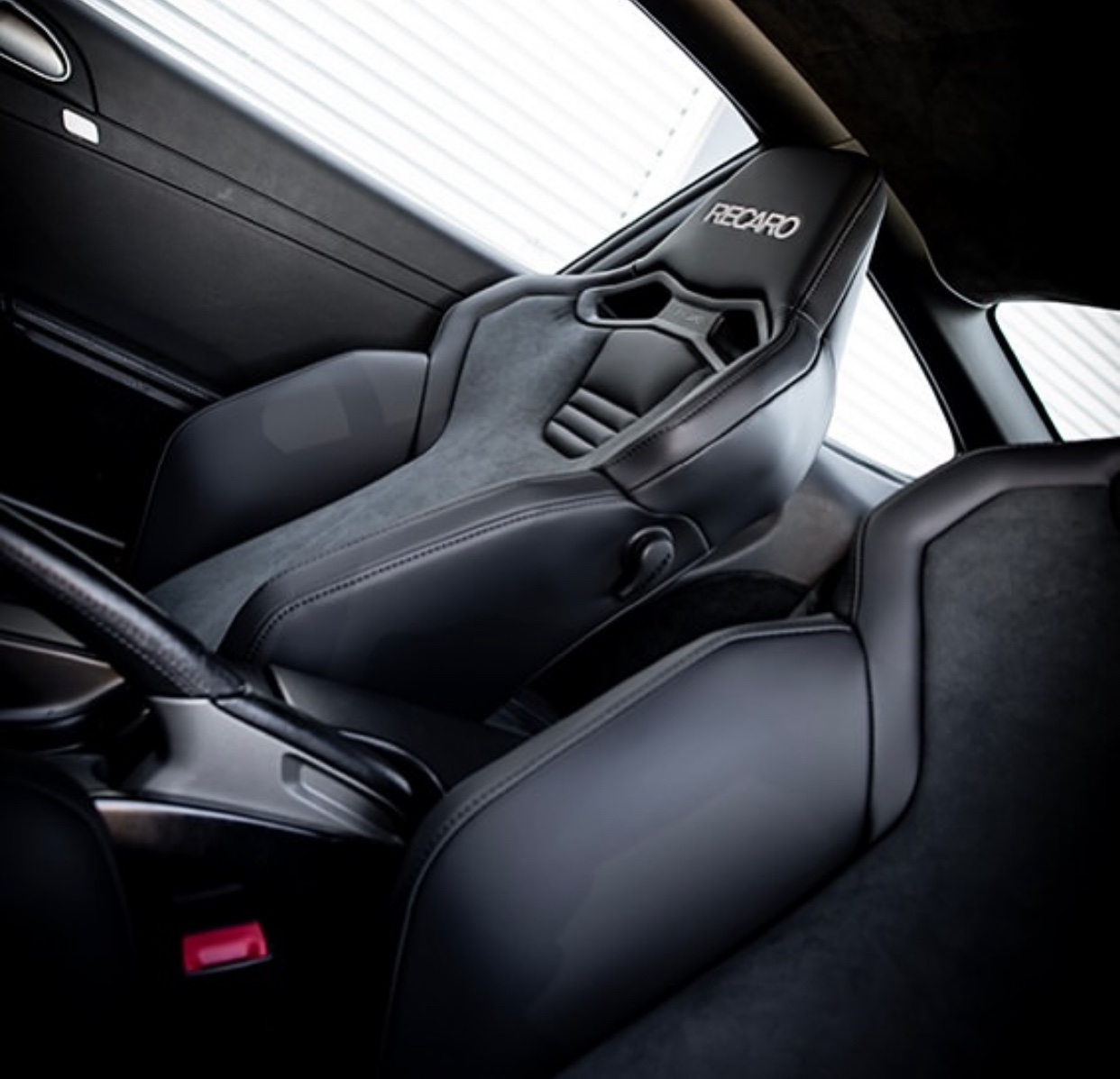 RECAROシート | その他 | 商品情報 | ミスタータイヤマン 沼津バイパス