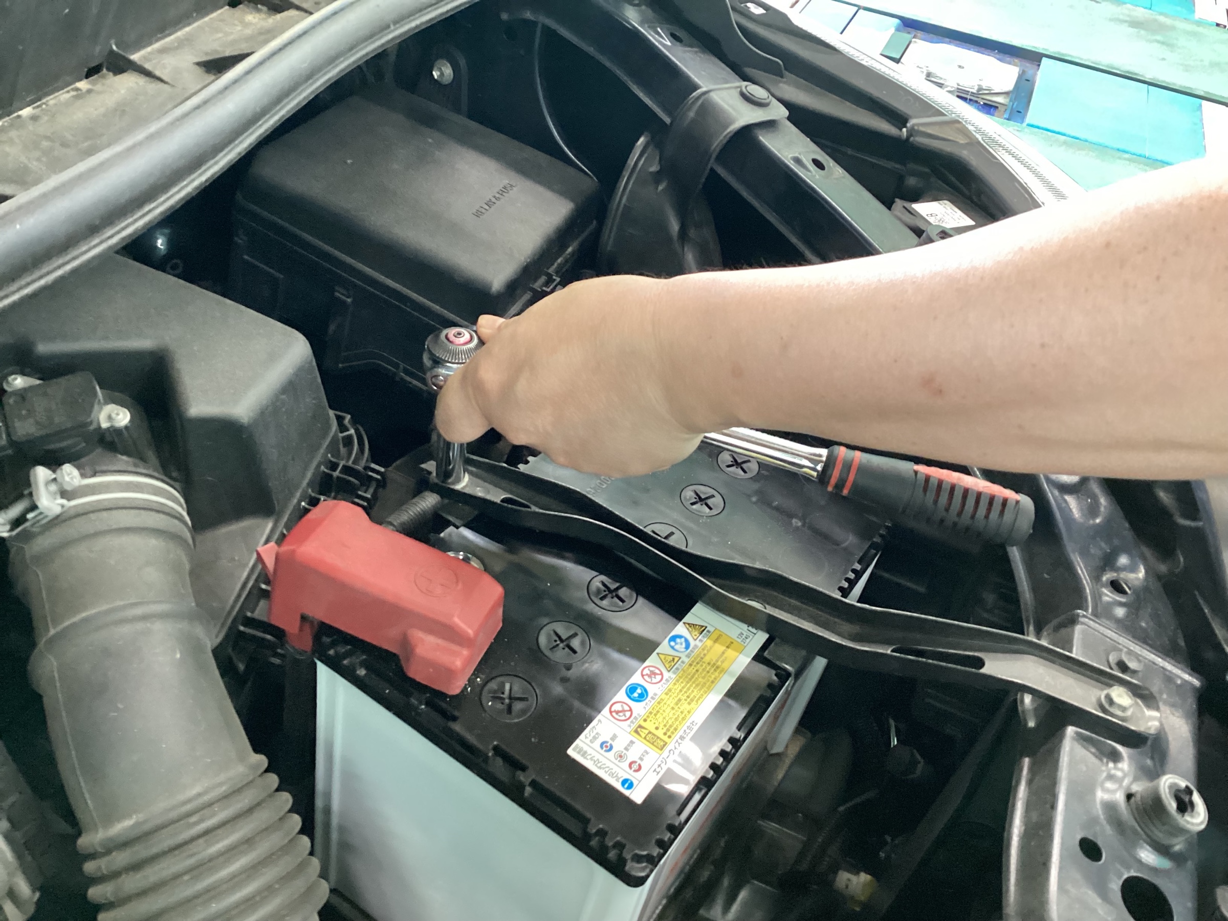 ⭐︎ノアZZR85Wバッテリー交換しました⭐︎ | トヨタ ノア