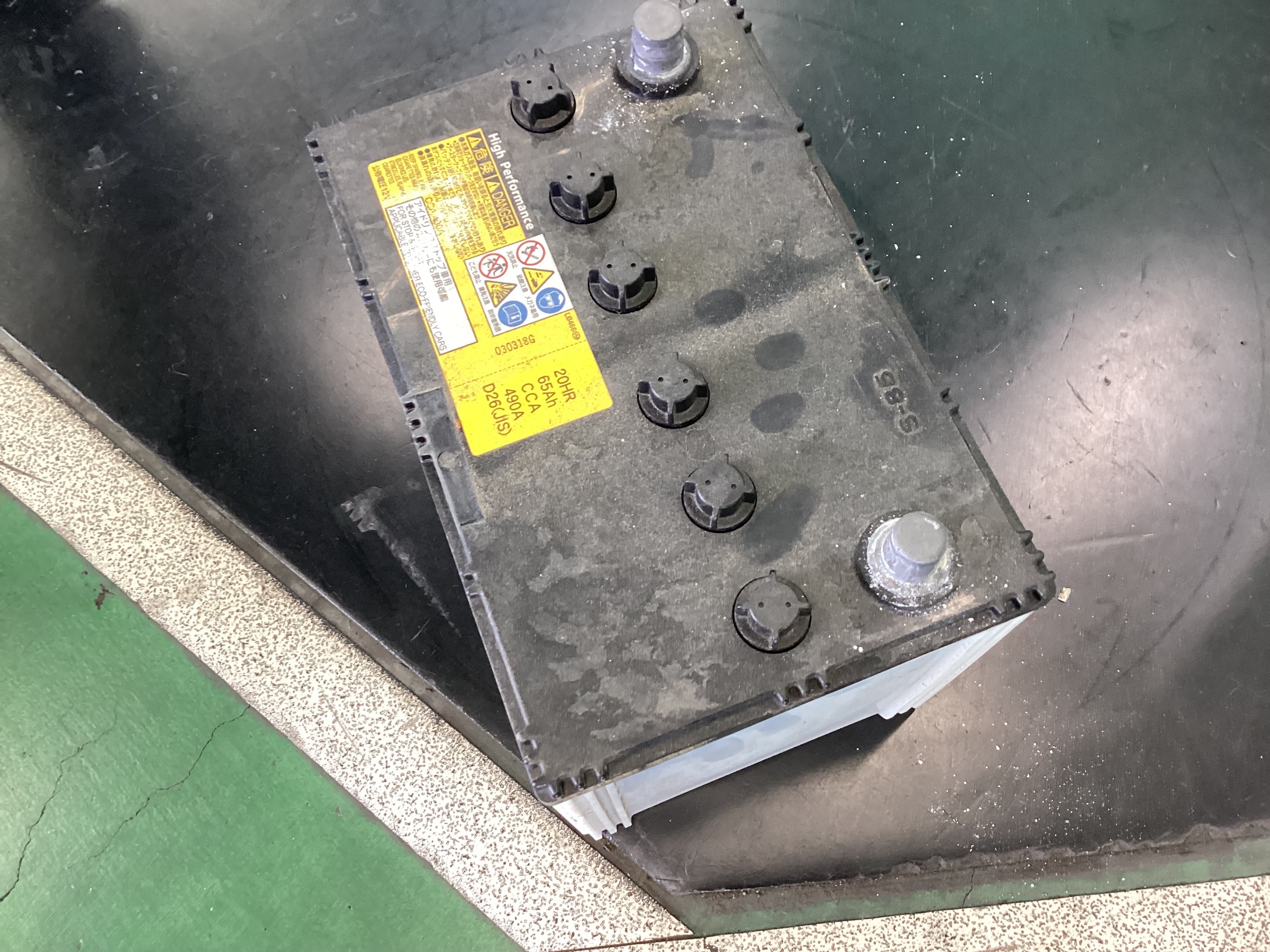 ⭐︎ノアZZR85Wバッテリー交換しました⭐︎ | トヨタ ノア