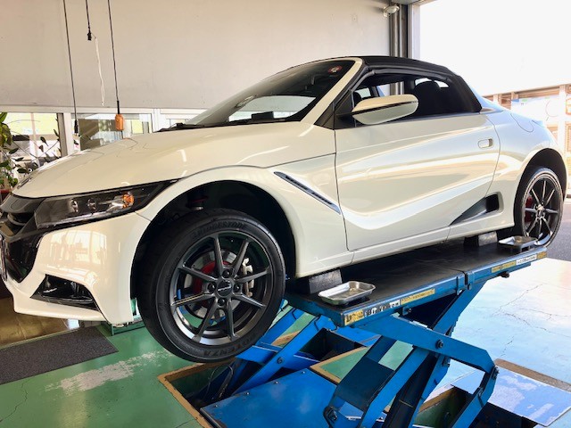 ホンダS660は後輪交換 | ホンダ S660 タイヤ タイヤ・ホイール関連