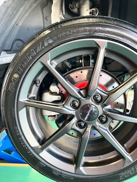 ホンダS660は後輪交換 | ホンダ S660 タイヤ タイヤ・ホイール関連