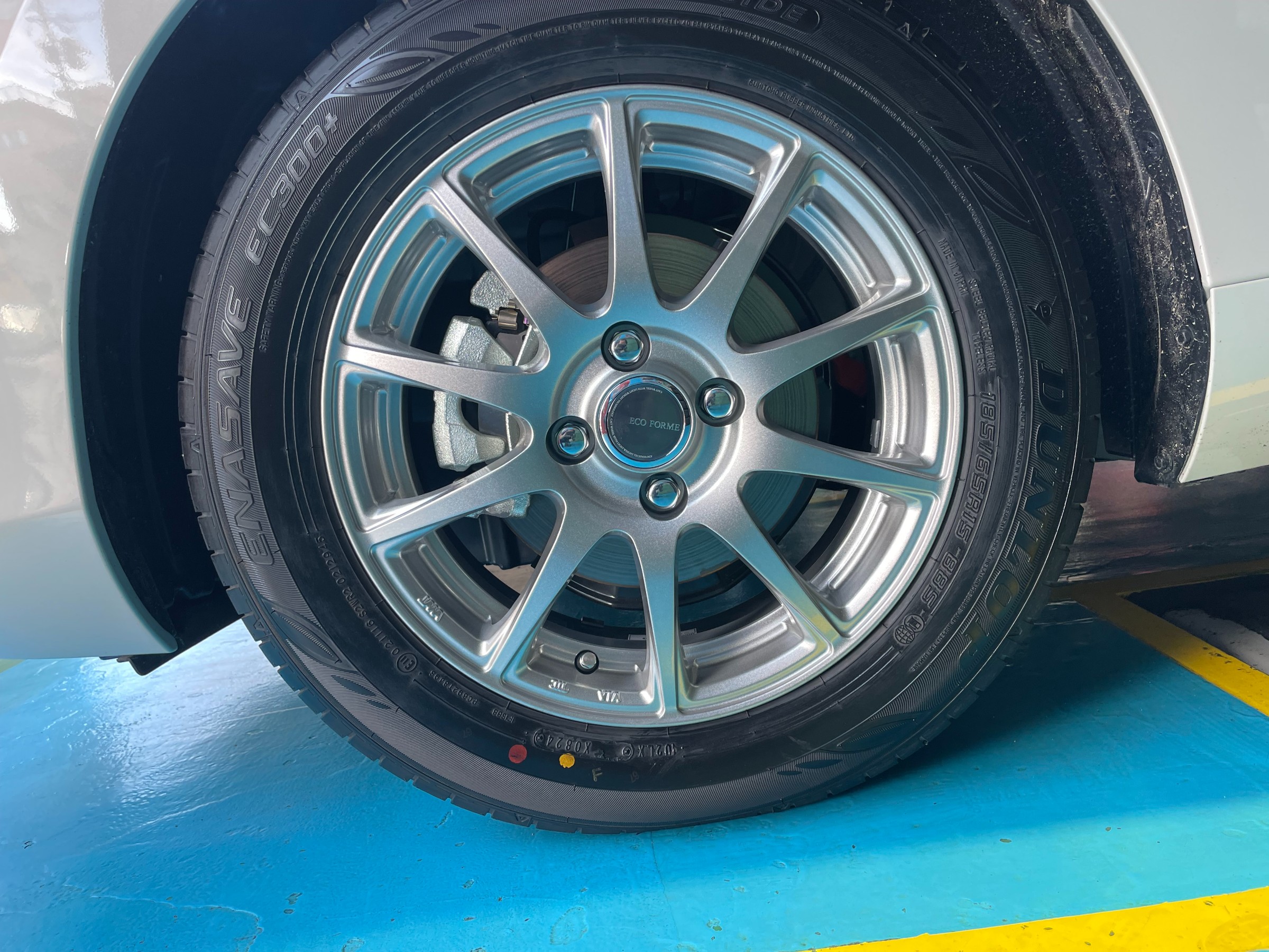 アルミホイール　１４インチ　ECO FORME ENKEI エンケイ PerformanceLine パフォーマンスライン PF01
