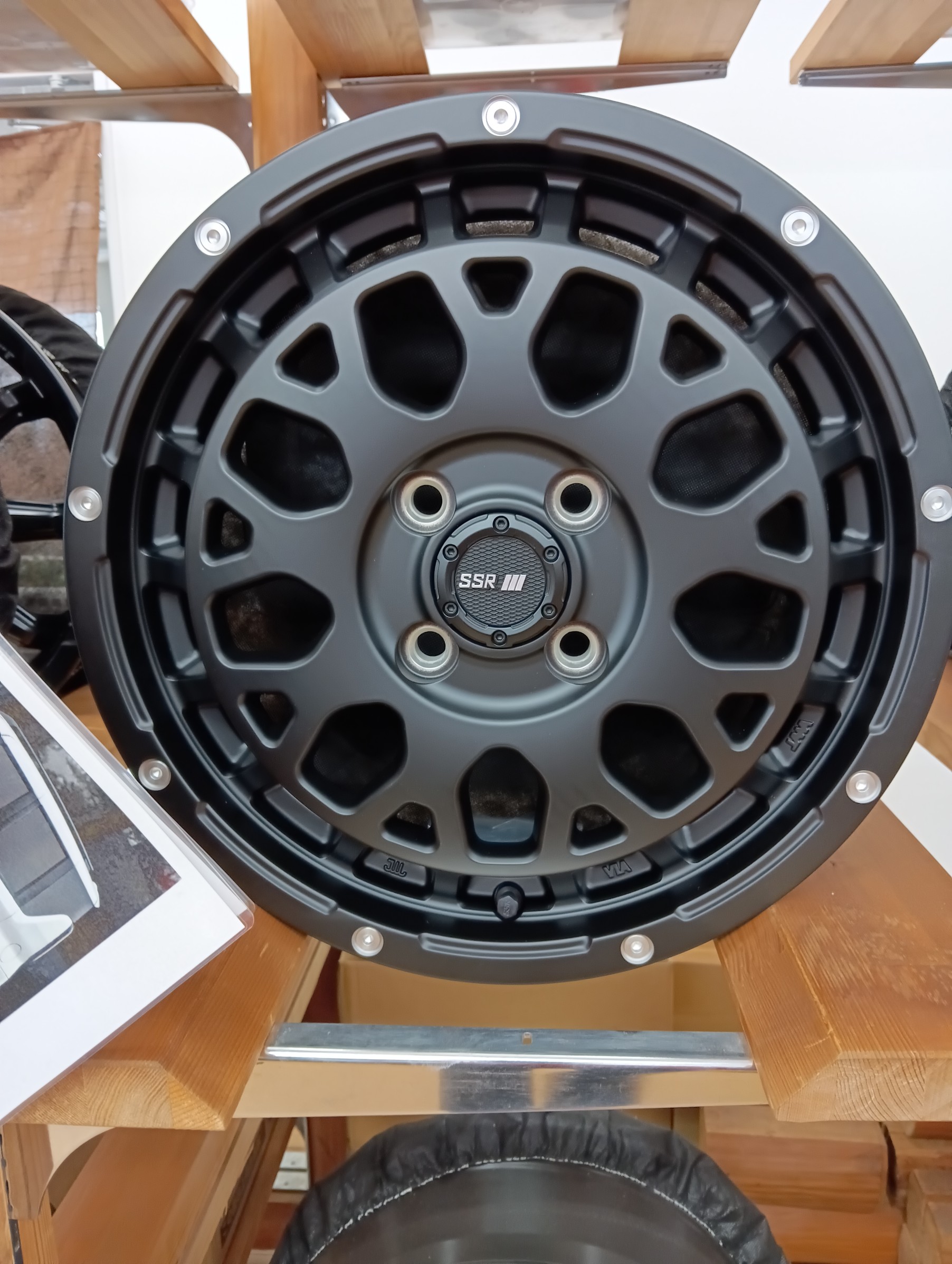専用出品となりますm(_ _)m マキタ UP100DSAX 充電せん定ばさみ 10.8V(2.0Ah)×2個 セット品
