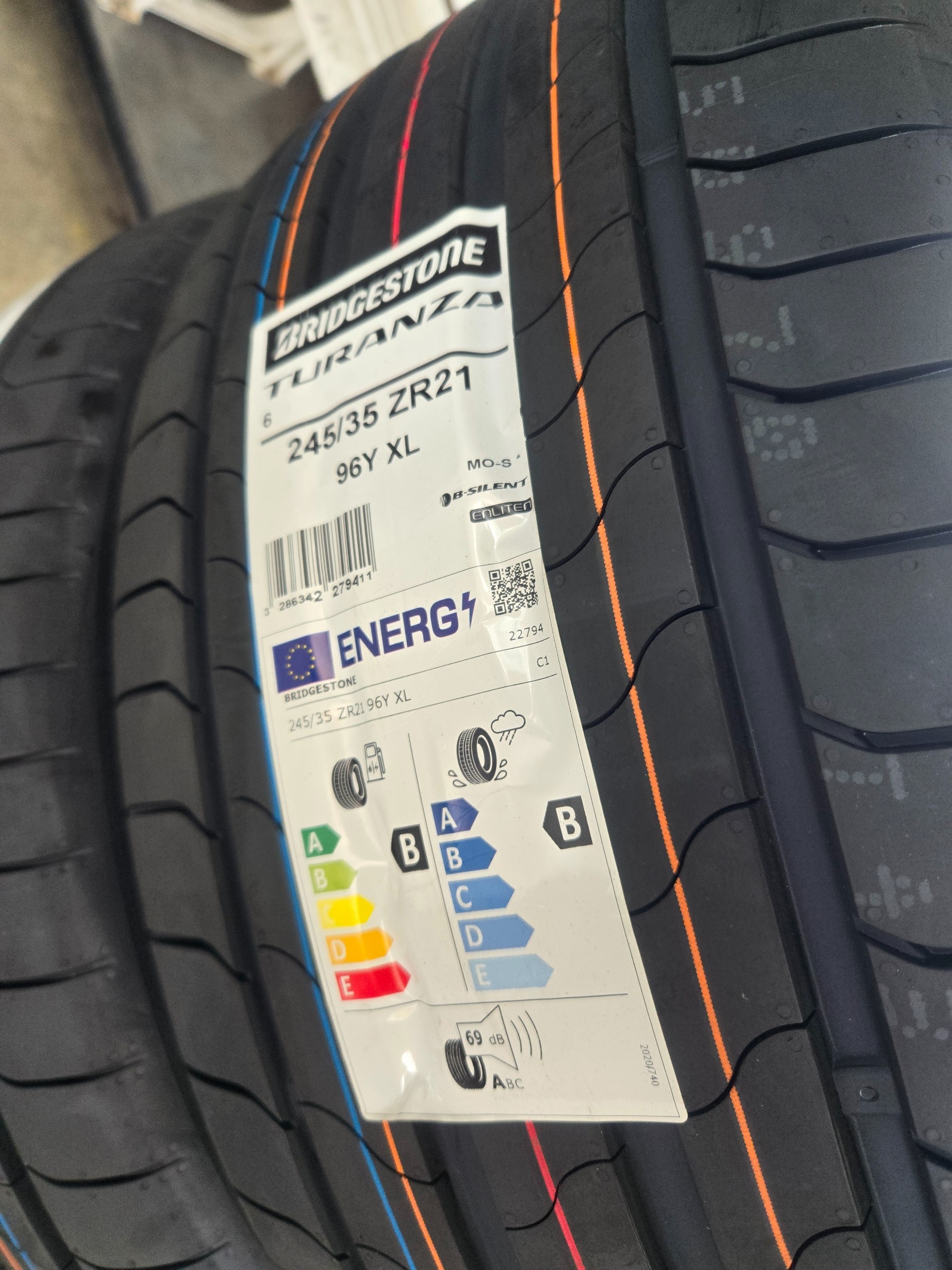 TOYOTAアルファードに『TURANZA6』245/35R21装着ヾ(≧▽≦)ﾉ