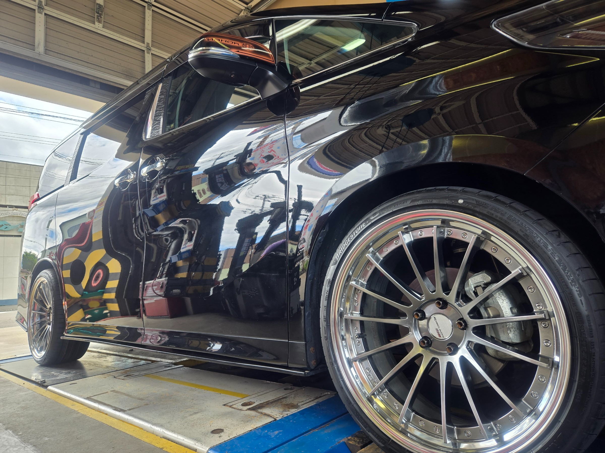 TOYOTAアルファードに『TURANZA6』245/35R21装着ヾ(≧▽≦)ﾉ