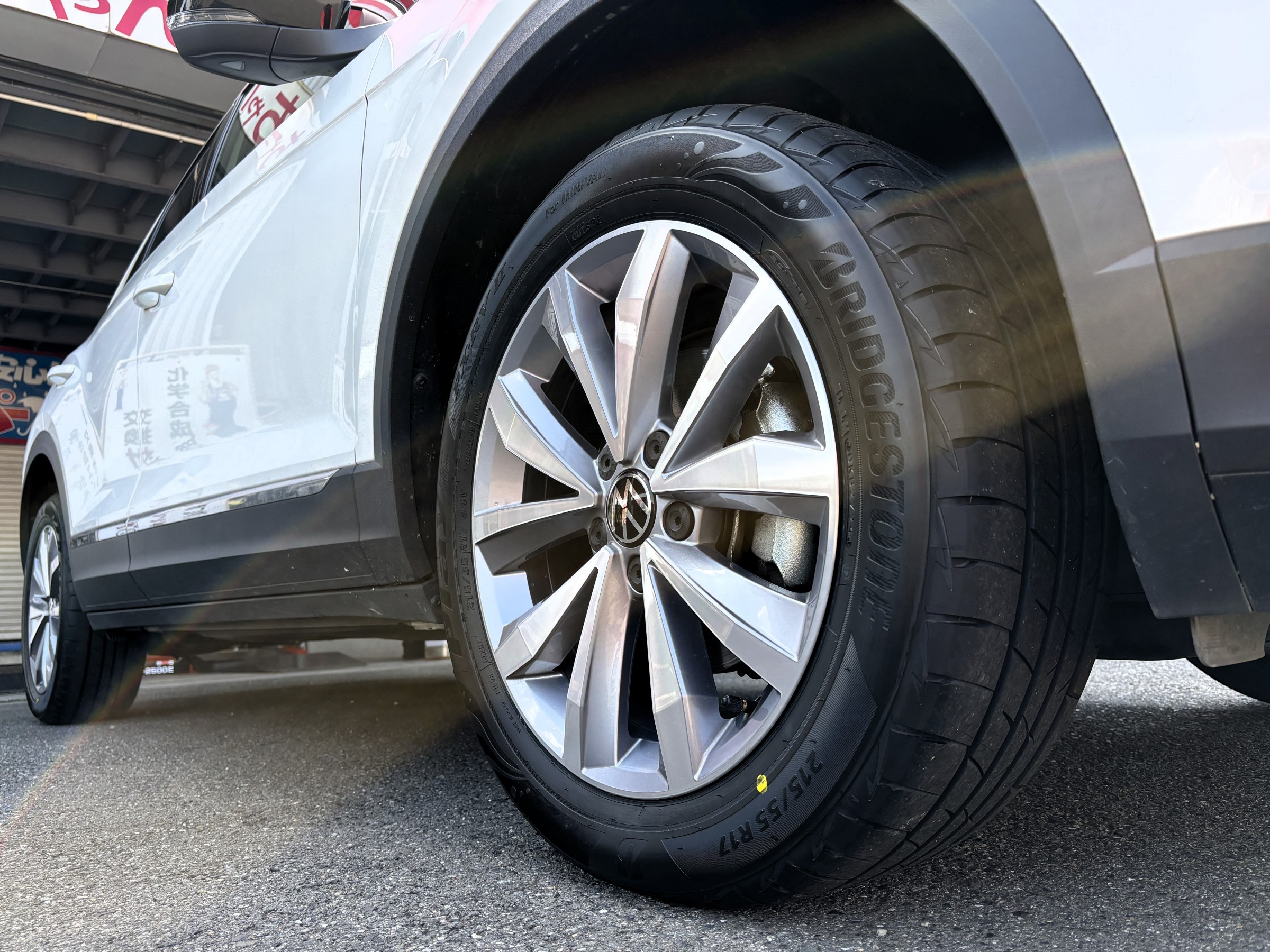 フォルクスワーゲン T-ROCにブリヂストン Playz PX-RVⅡを装着 [タイヤ