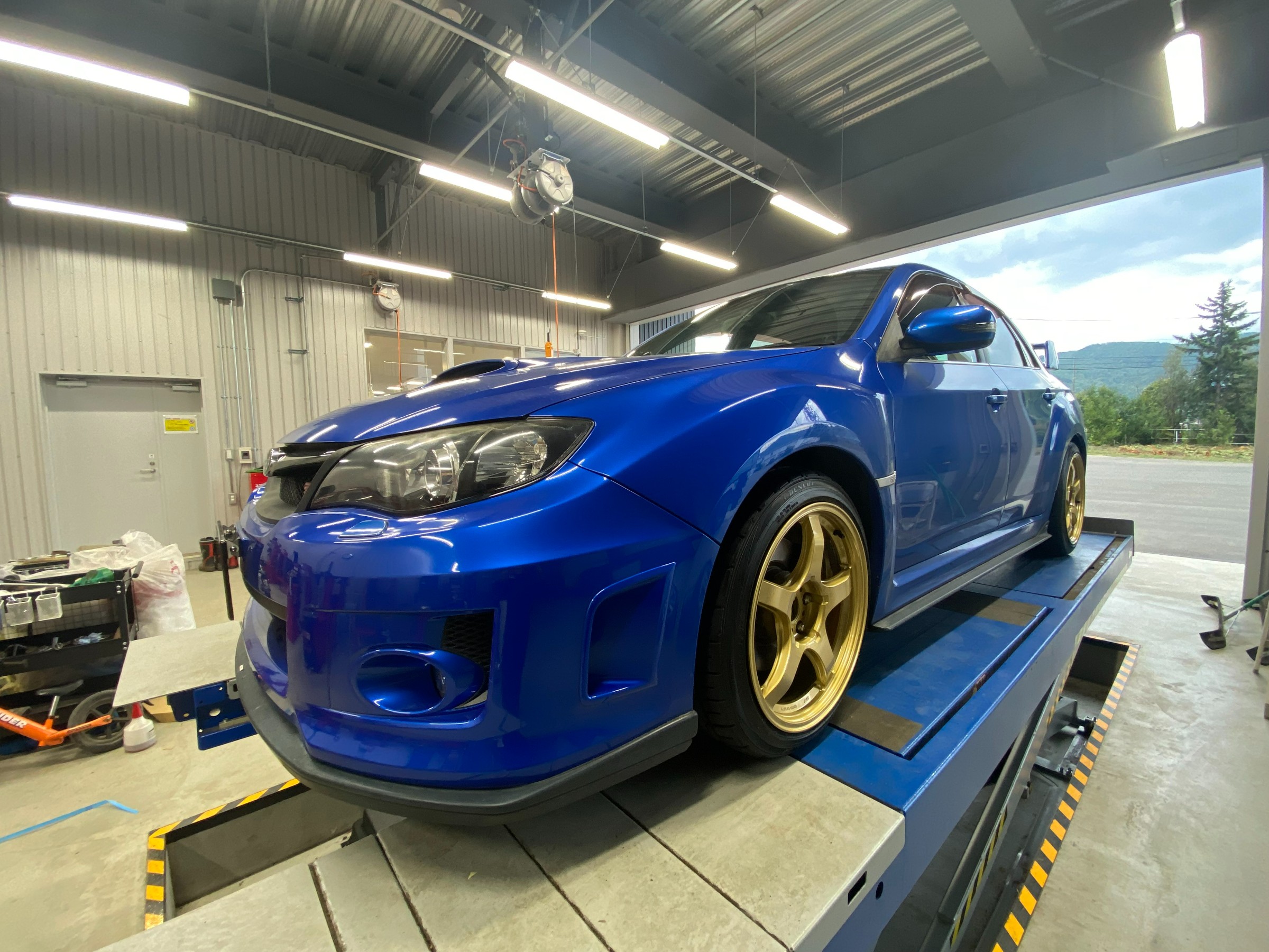 タイヤ・ホイール CAR.SHOP.CONNECT カーショップREN'S｜タイヤ＆ホイール専門店