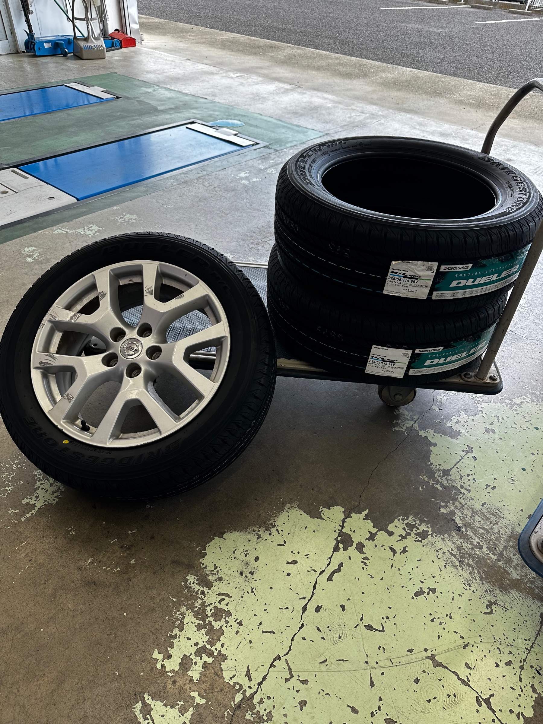 エクストレイル 純正18インチ 7J +40 225/55R18 ホイールのみ販売可能】ニッサン T31 エクストレイル 純正 ENKEI