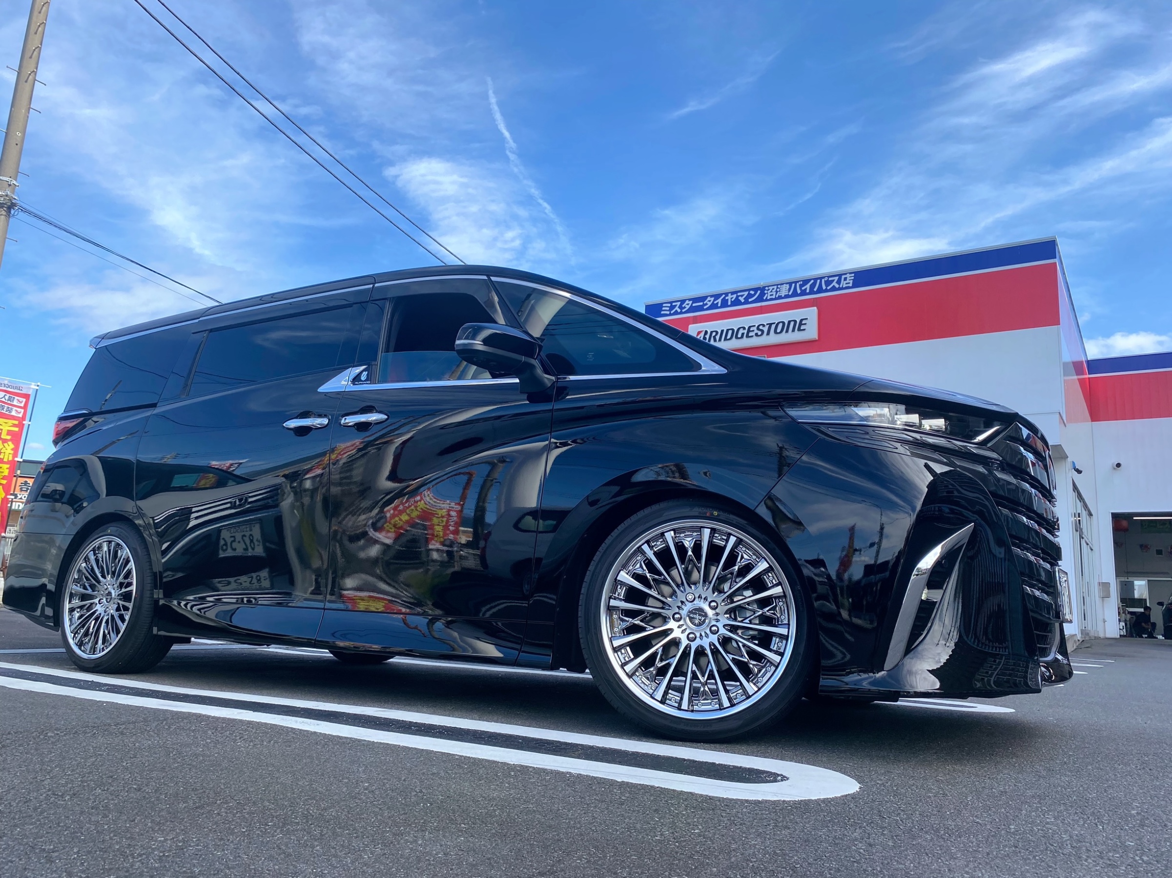 40アルファードにウェッズ【クレンツェ シュリット】&RSR 【Ti2000