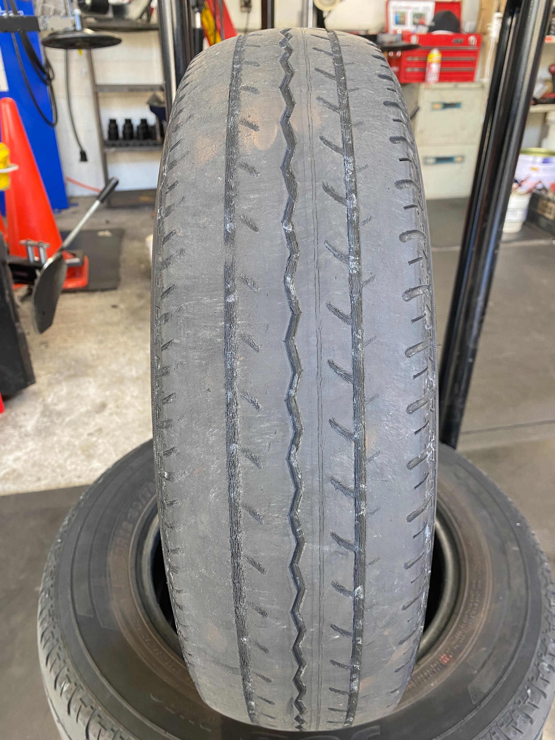 カツ　タイヤセット k370-1458012-4_25r.jpg