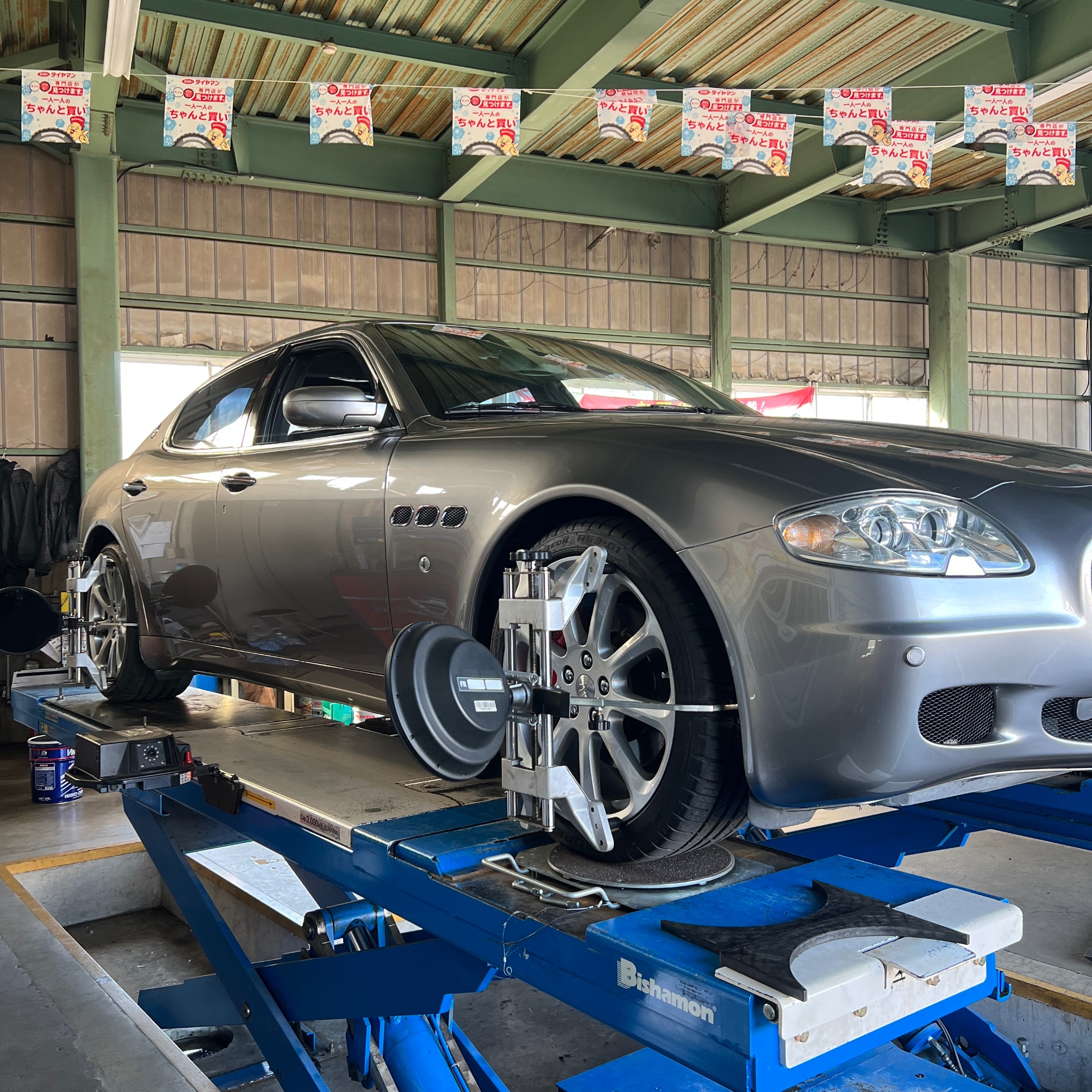 クアトロポルテ アライメント調整 | MASERATI ホイール タイヤ